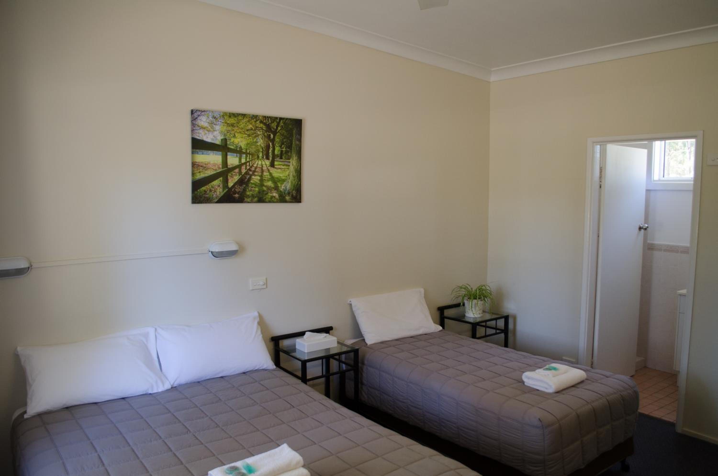 Standard Twin Room photo 1
