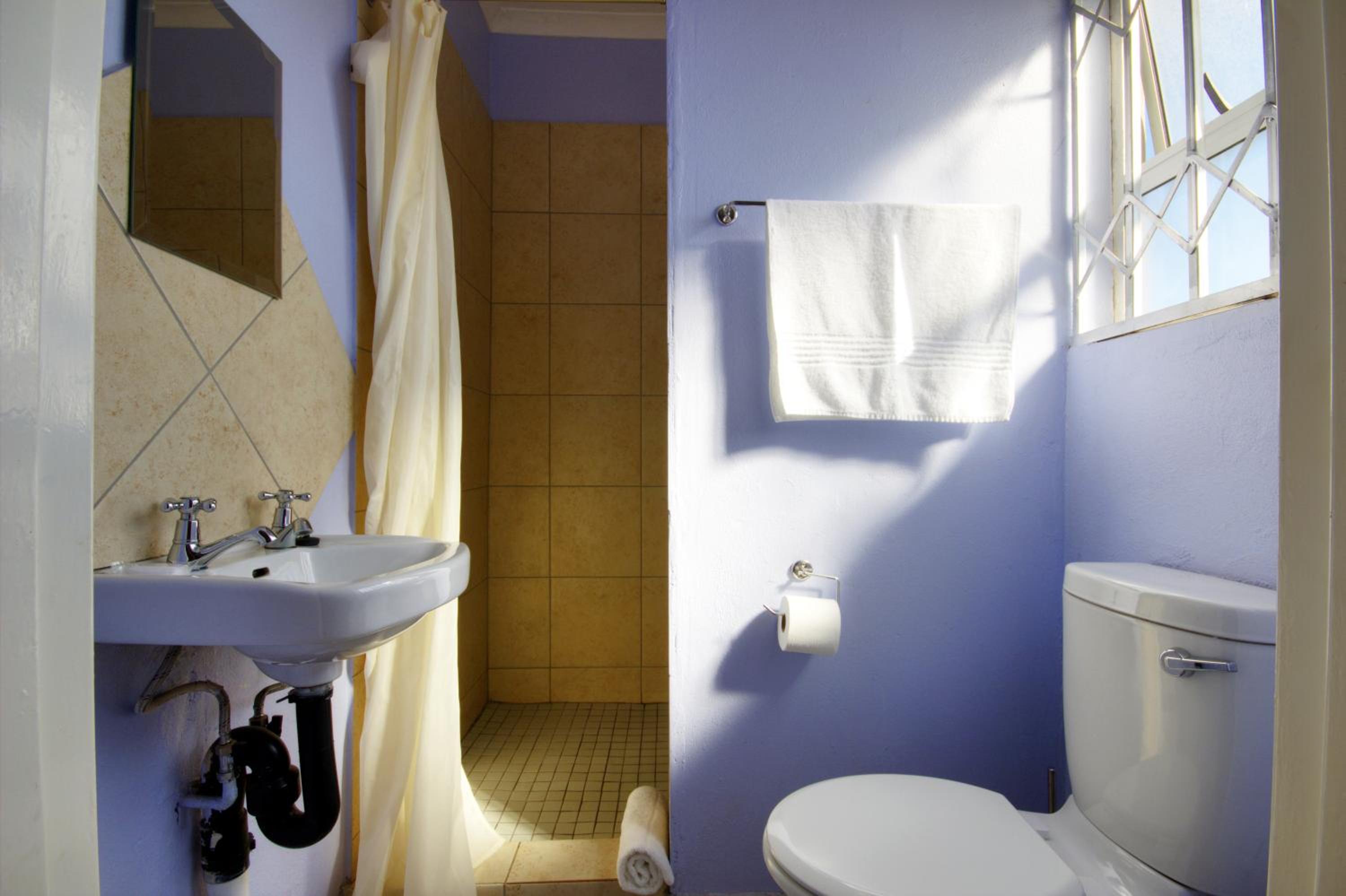 Superior Double Room with Shower - Photo 8