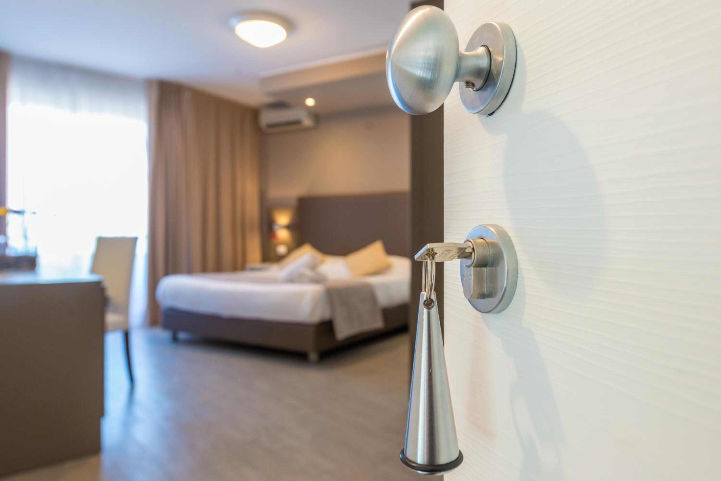 Superior Double Room with View - Photo 6
