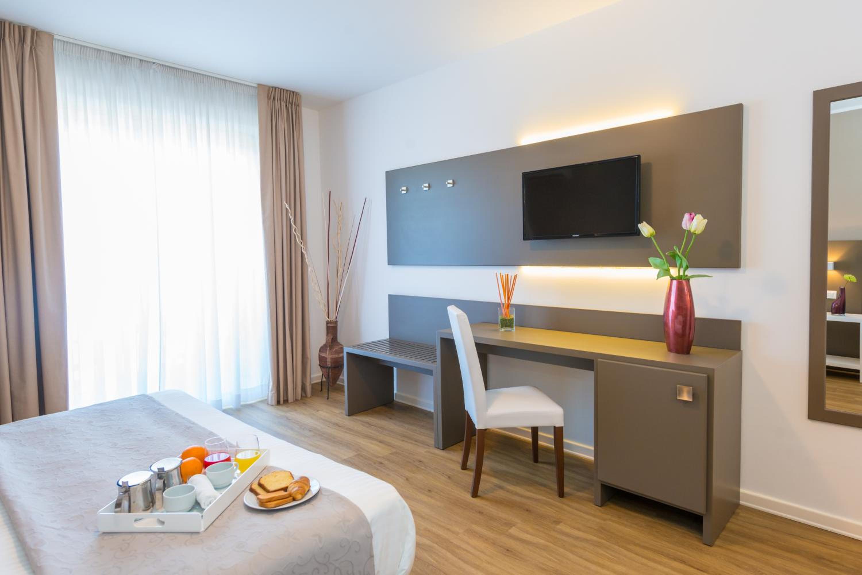 Superior Double Room with View - Photo 5