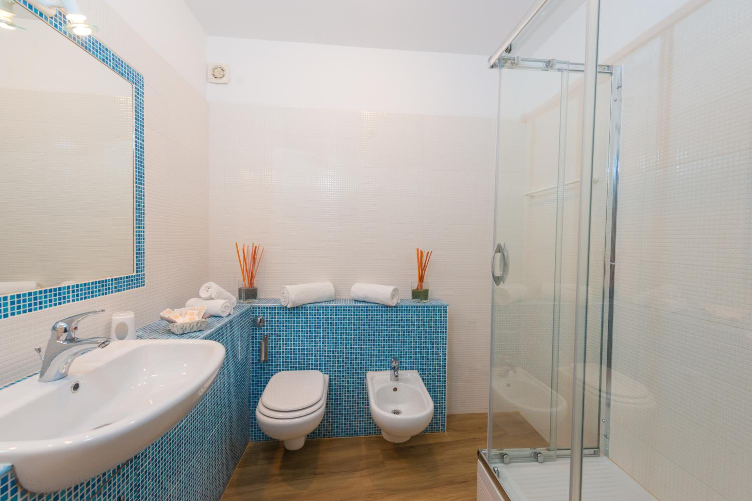 Superior Double Room with View - Photo 3