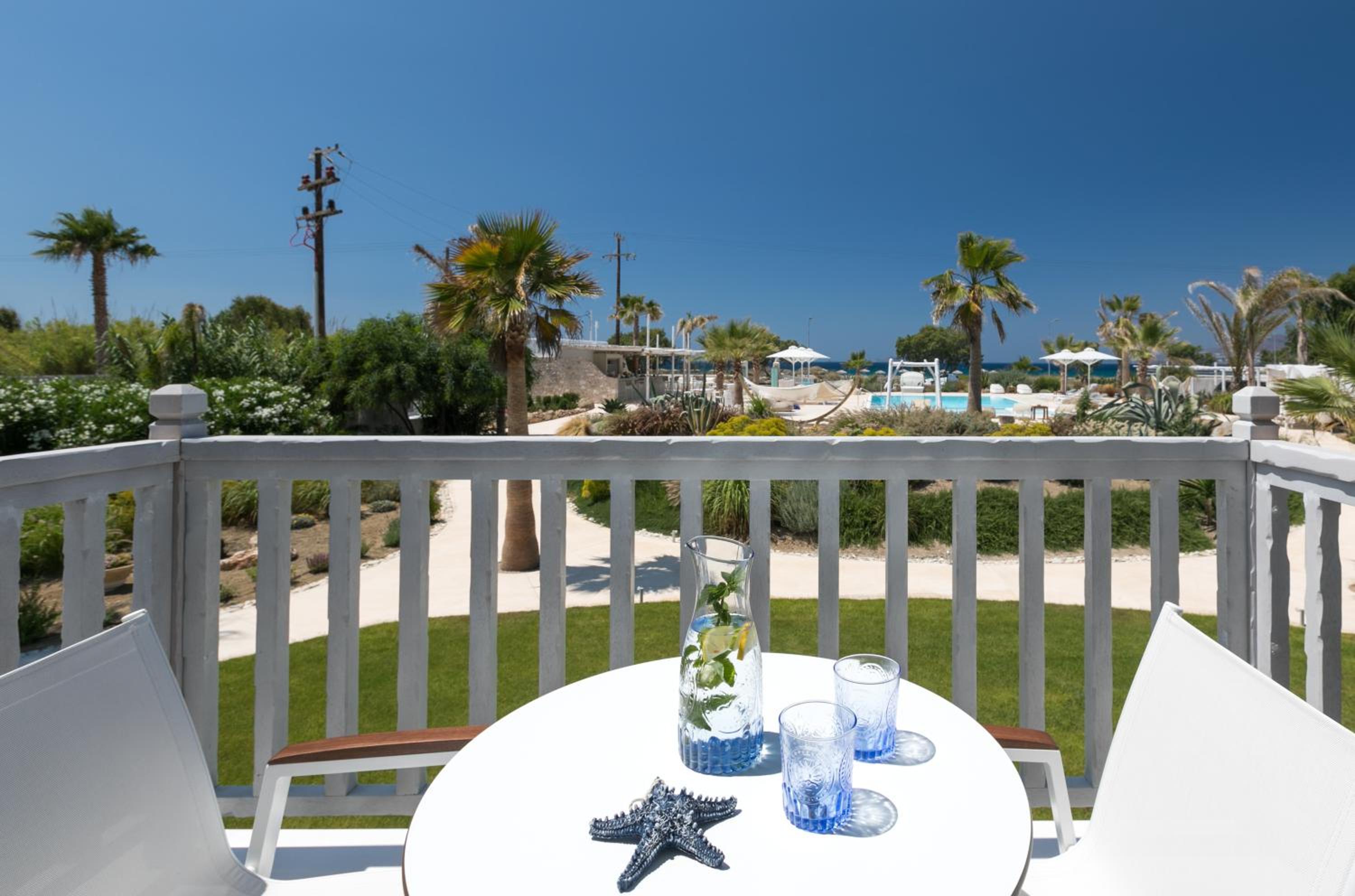 Special offer Double room with Sea view or Garden View