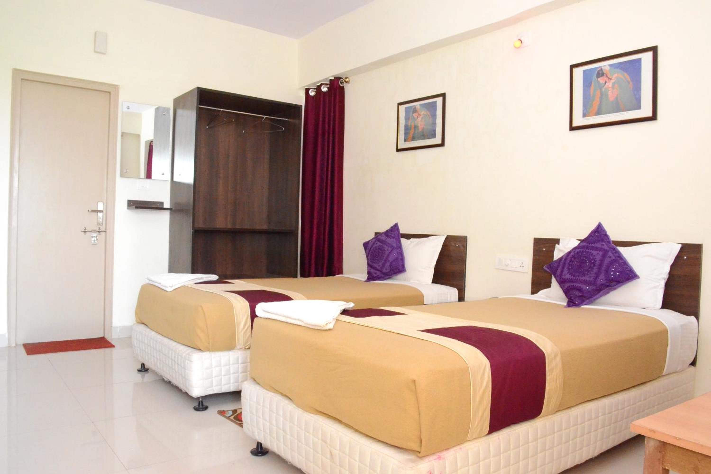 Superior Triple Room photo 3