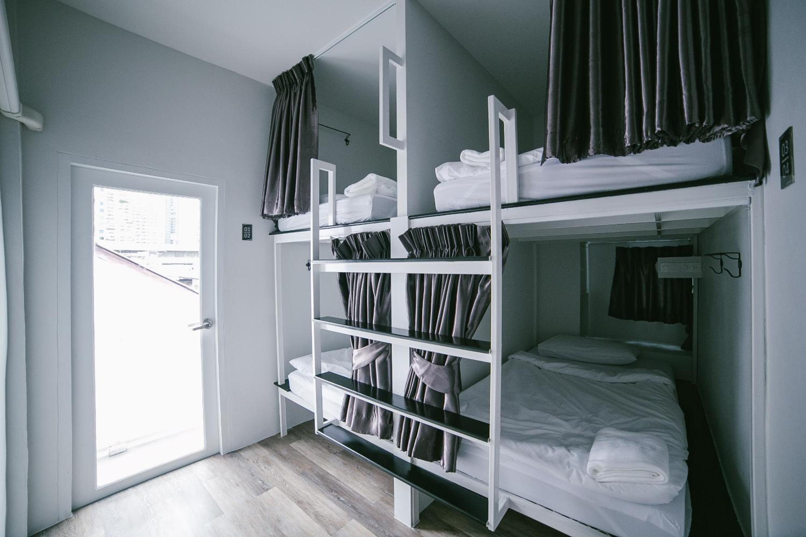 Bed in 4-Bed Mixed Dormitory Room photo 1