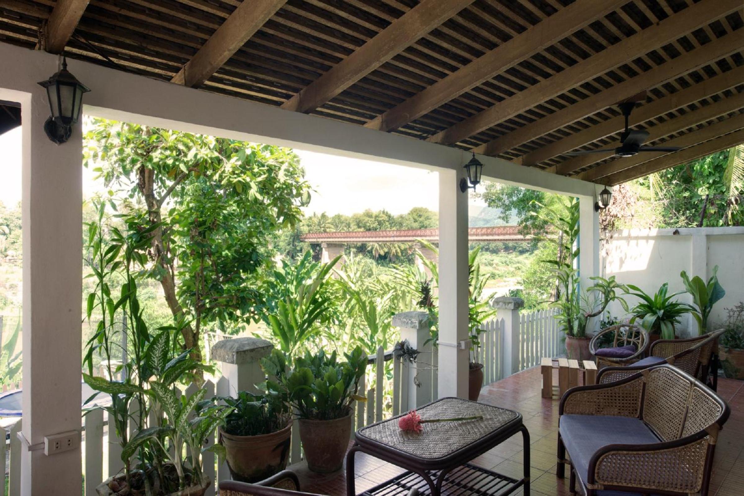 Deluxe Twin Room with Balcony photo 3