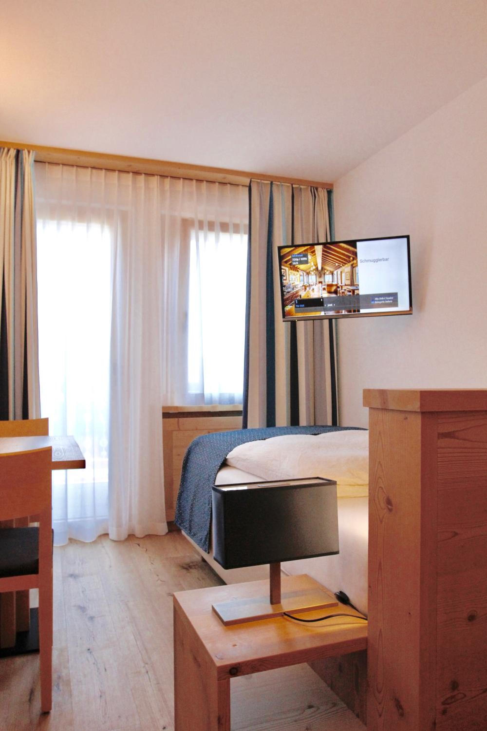 Single Room with Balcony photo 2