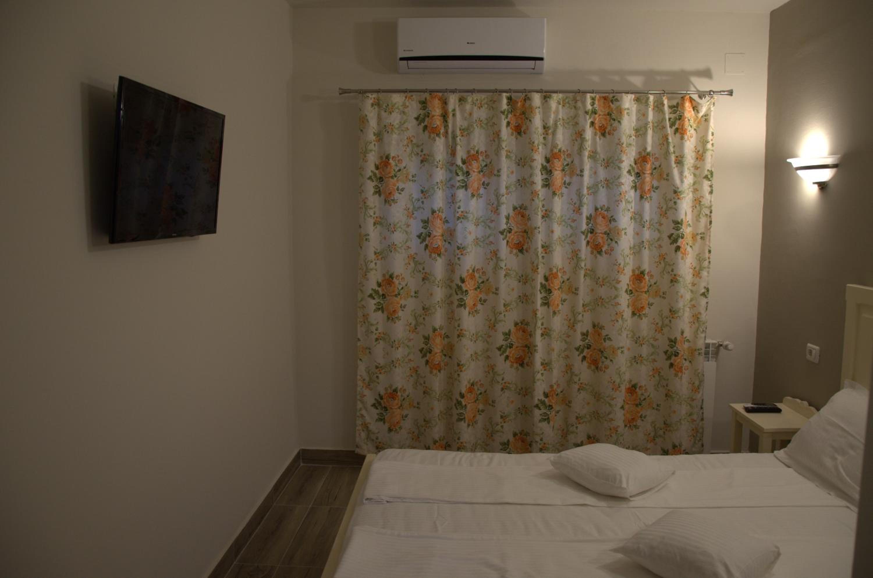 Triple Room - Photo 4