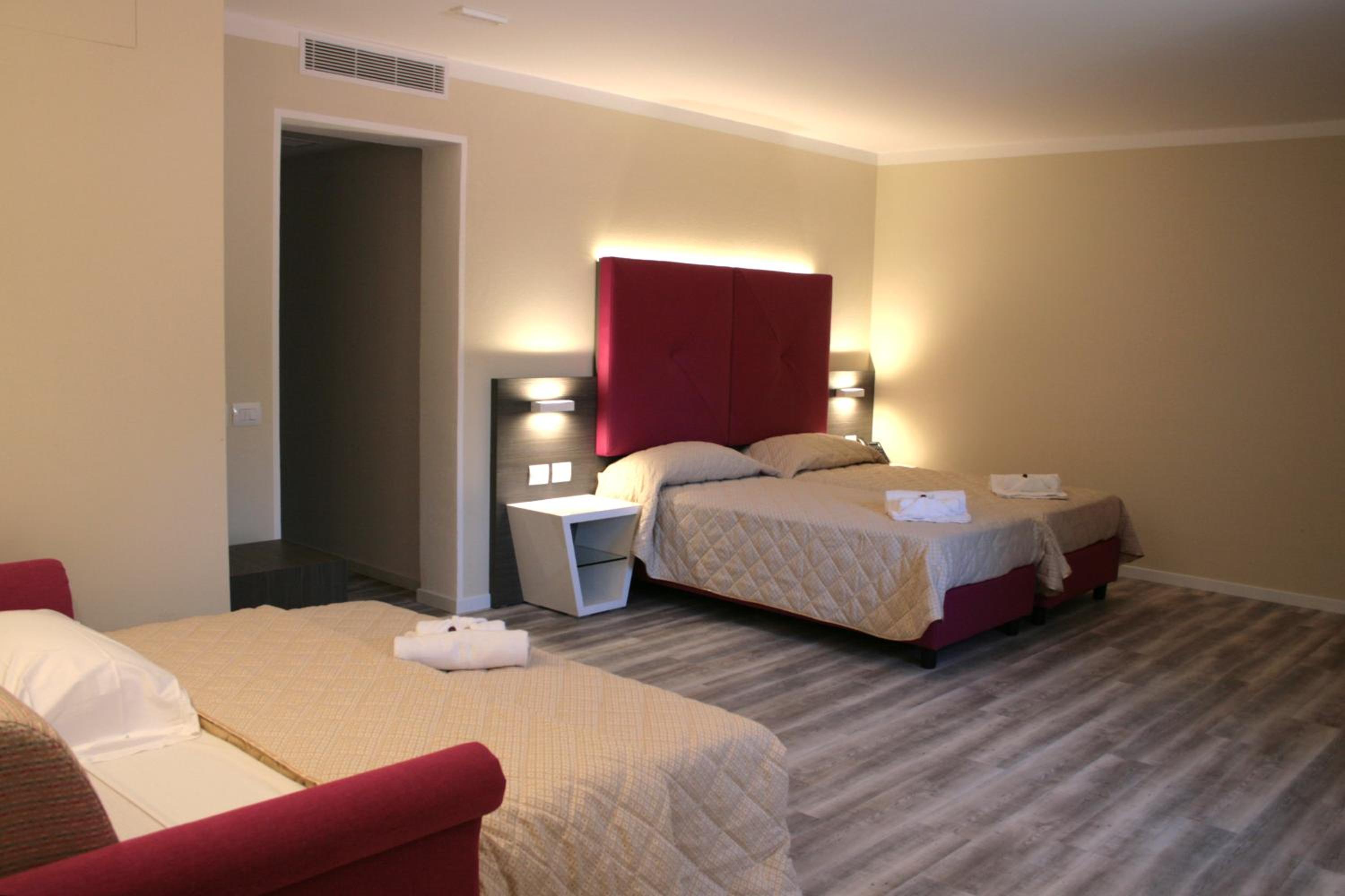 Triple Room photo 1