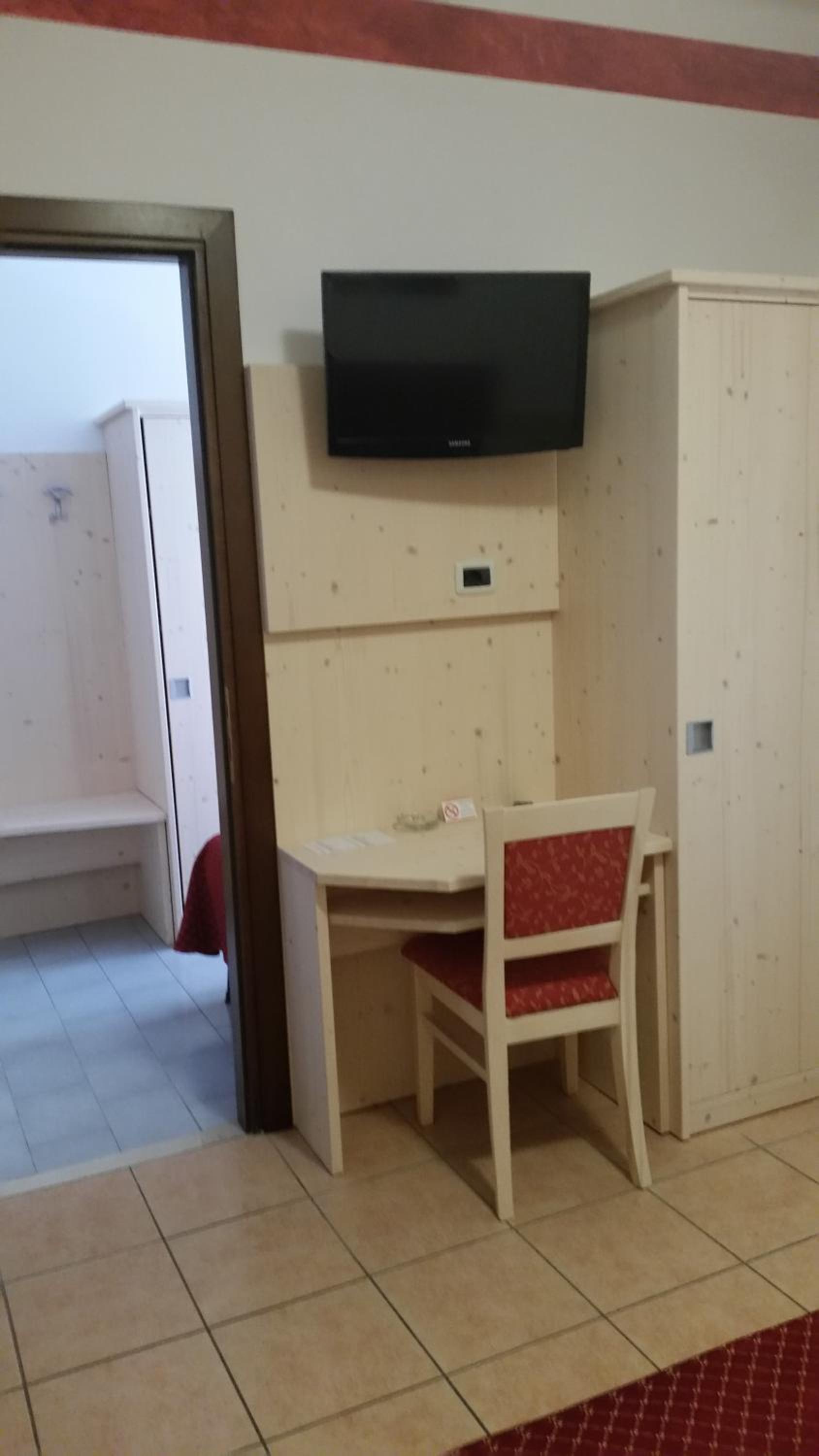 Triple Room - Photo 3