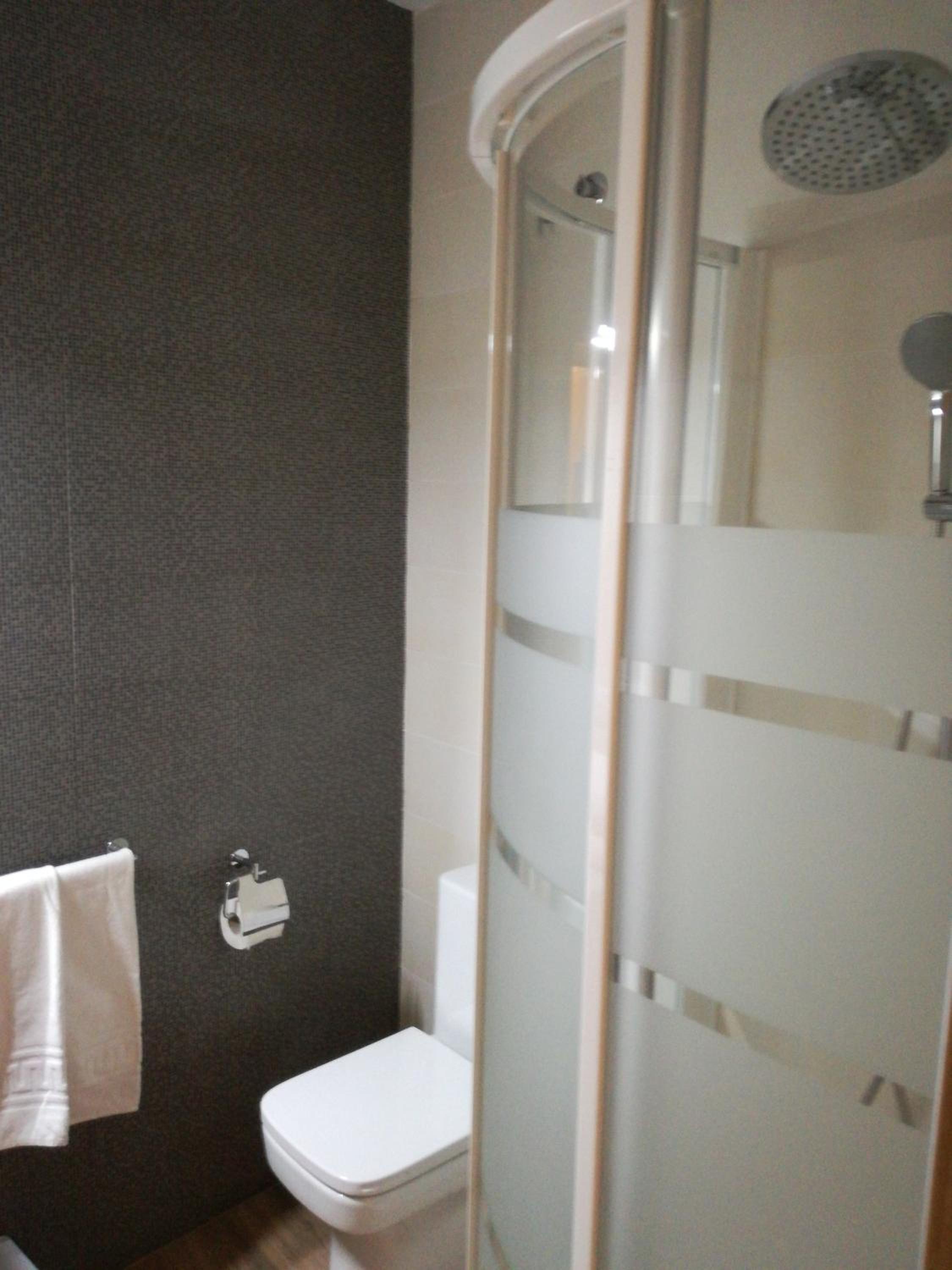 Habitación Doble con Baño Privado - Planta Baja
