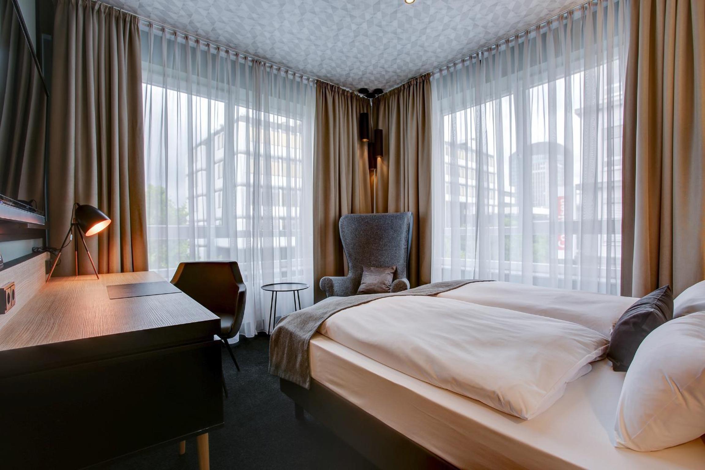 Standard Double Room - Annex