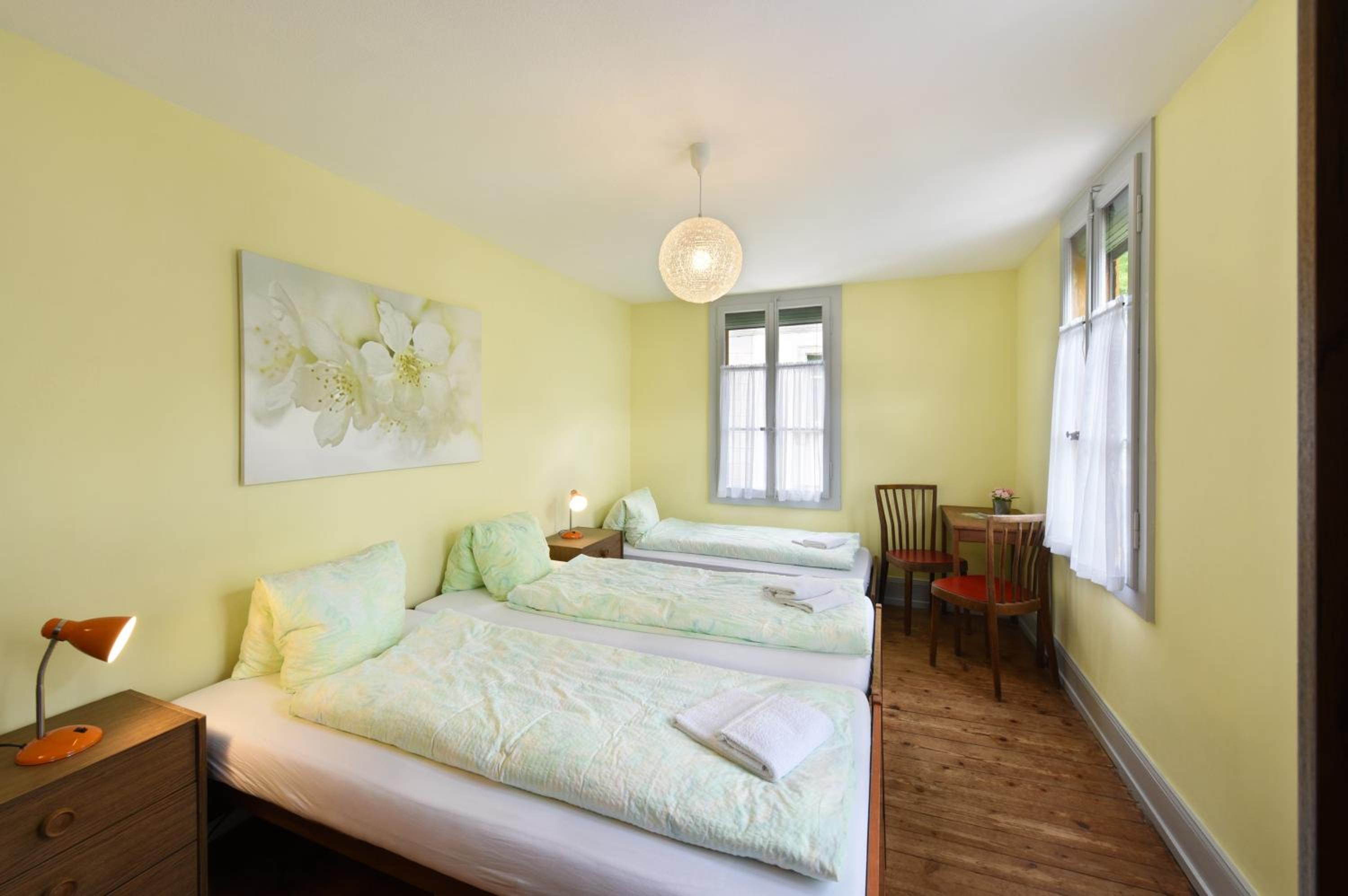 Triple Room with Shared Bathroom photo 2