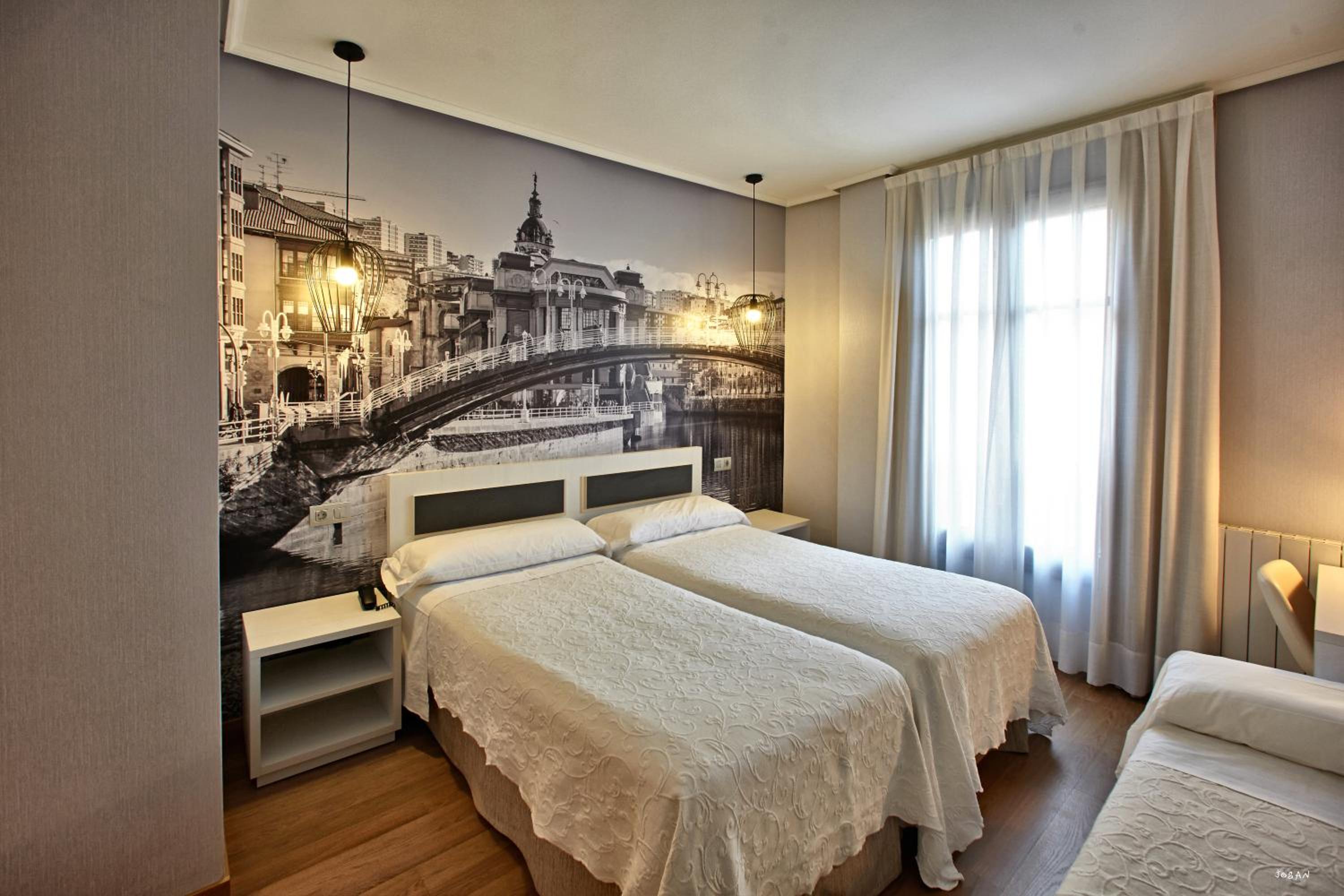 Triple Room - Photo 1