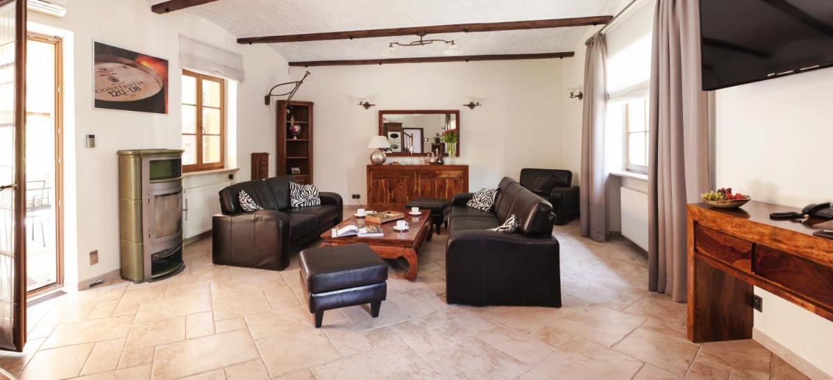 Two-Bedroom Suite