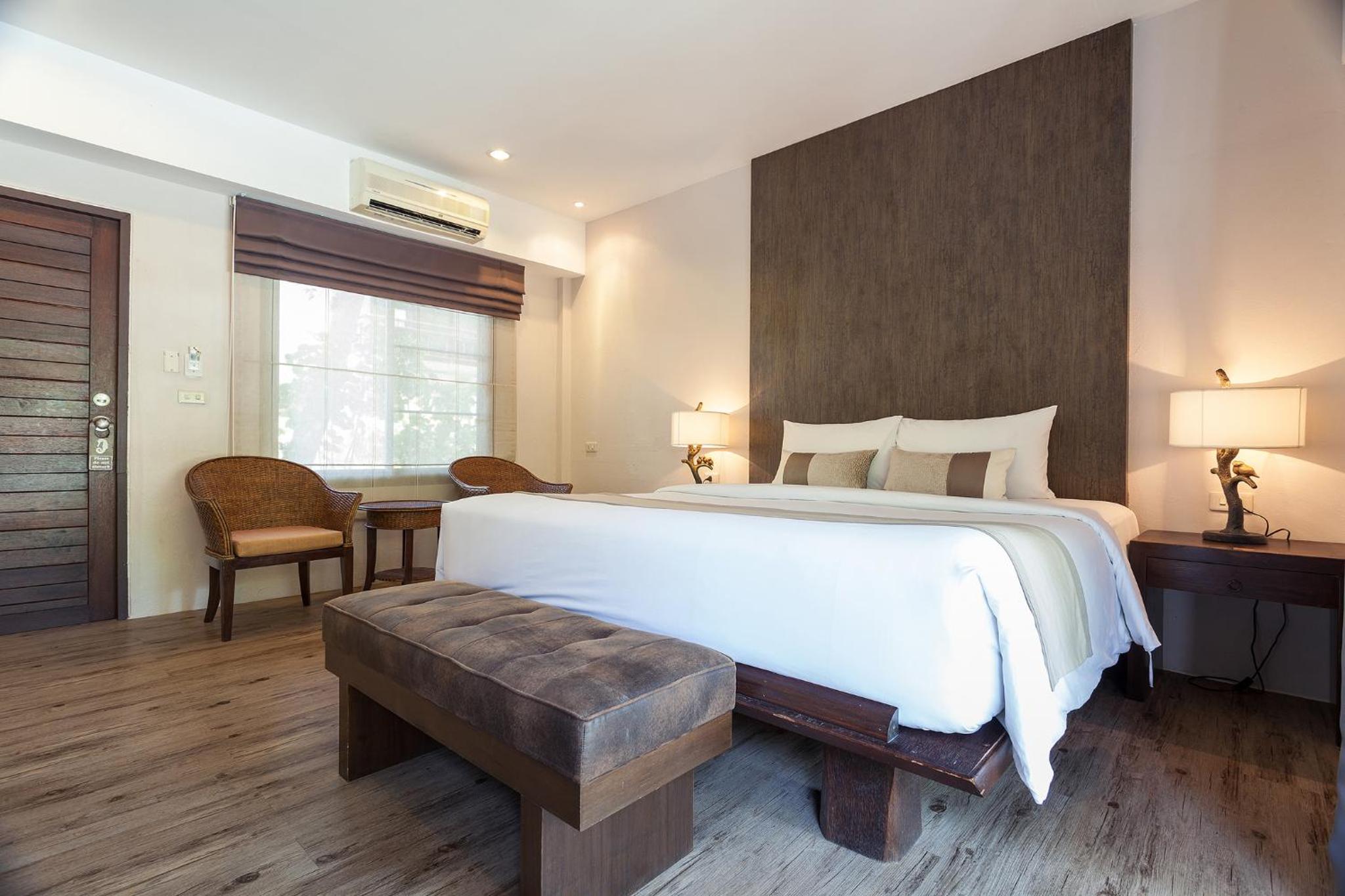 Deluxe Double or Twin Room photo 2