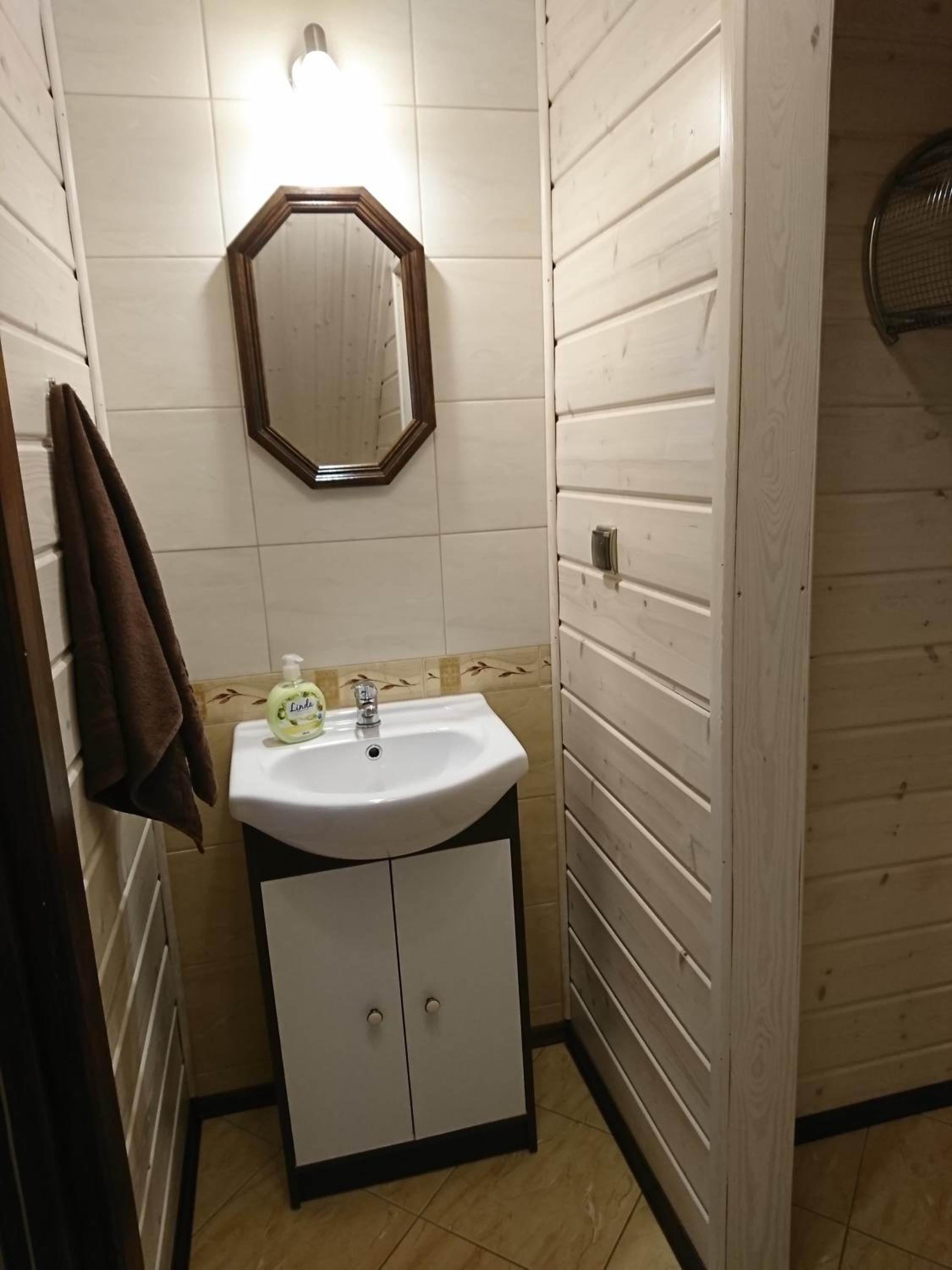 Double Room with Private Bathroom photo 3