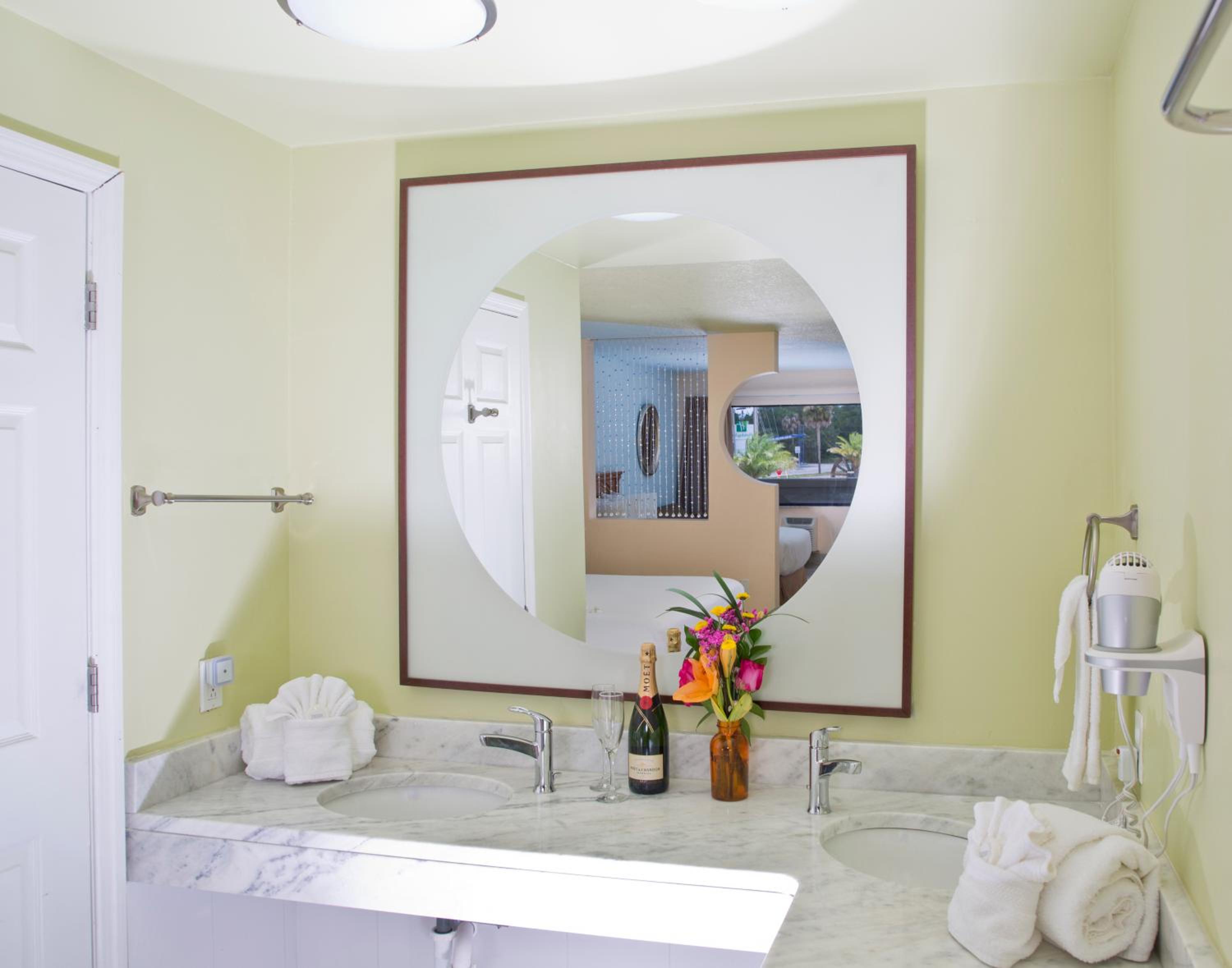 Classic Suite - Photo 7