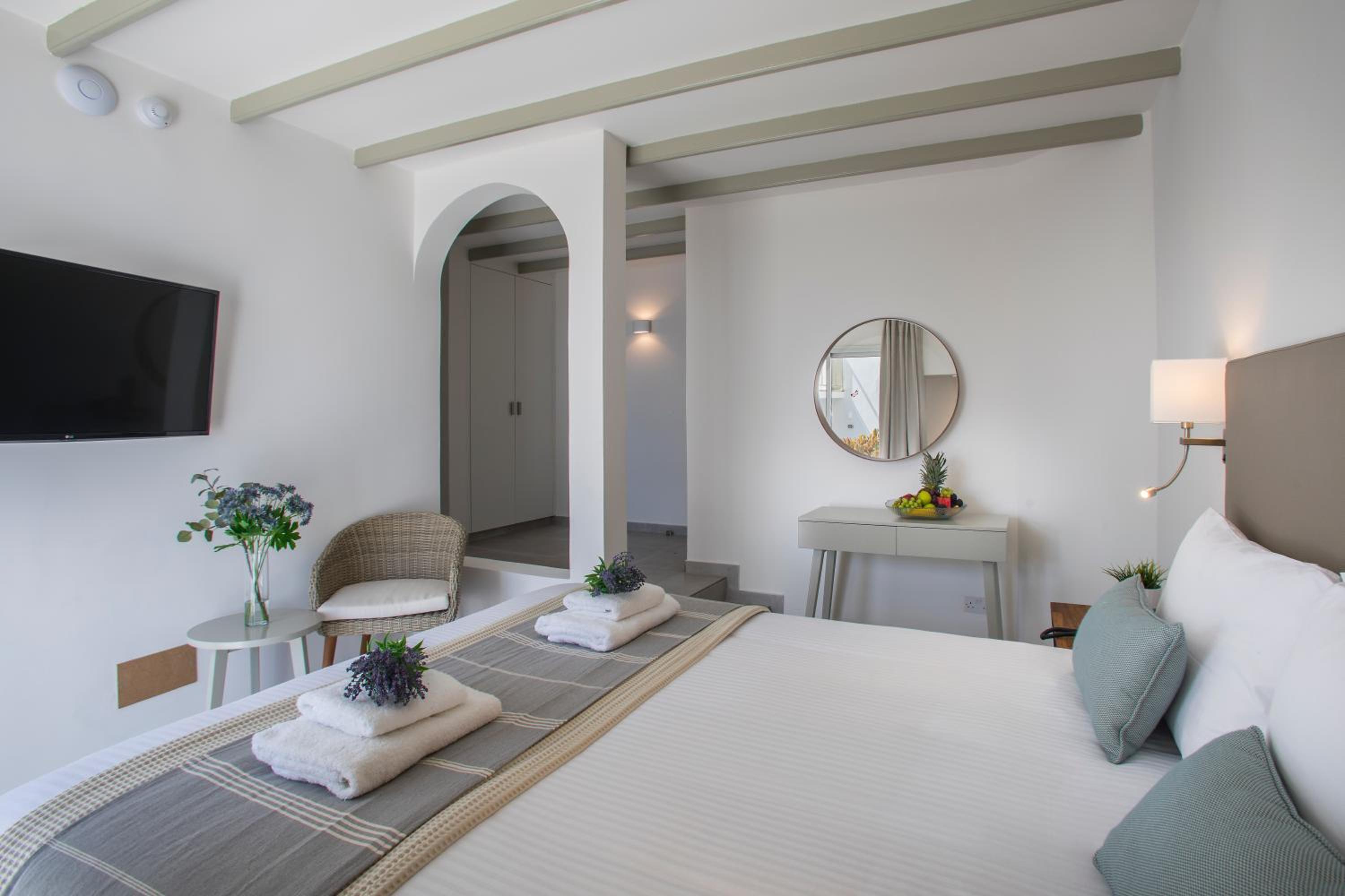 Bungalow with Outdoor Hot tub