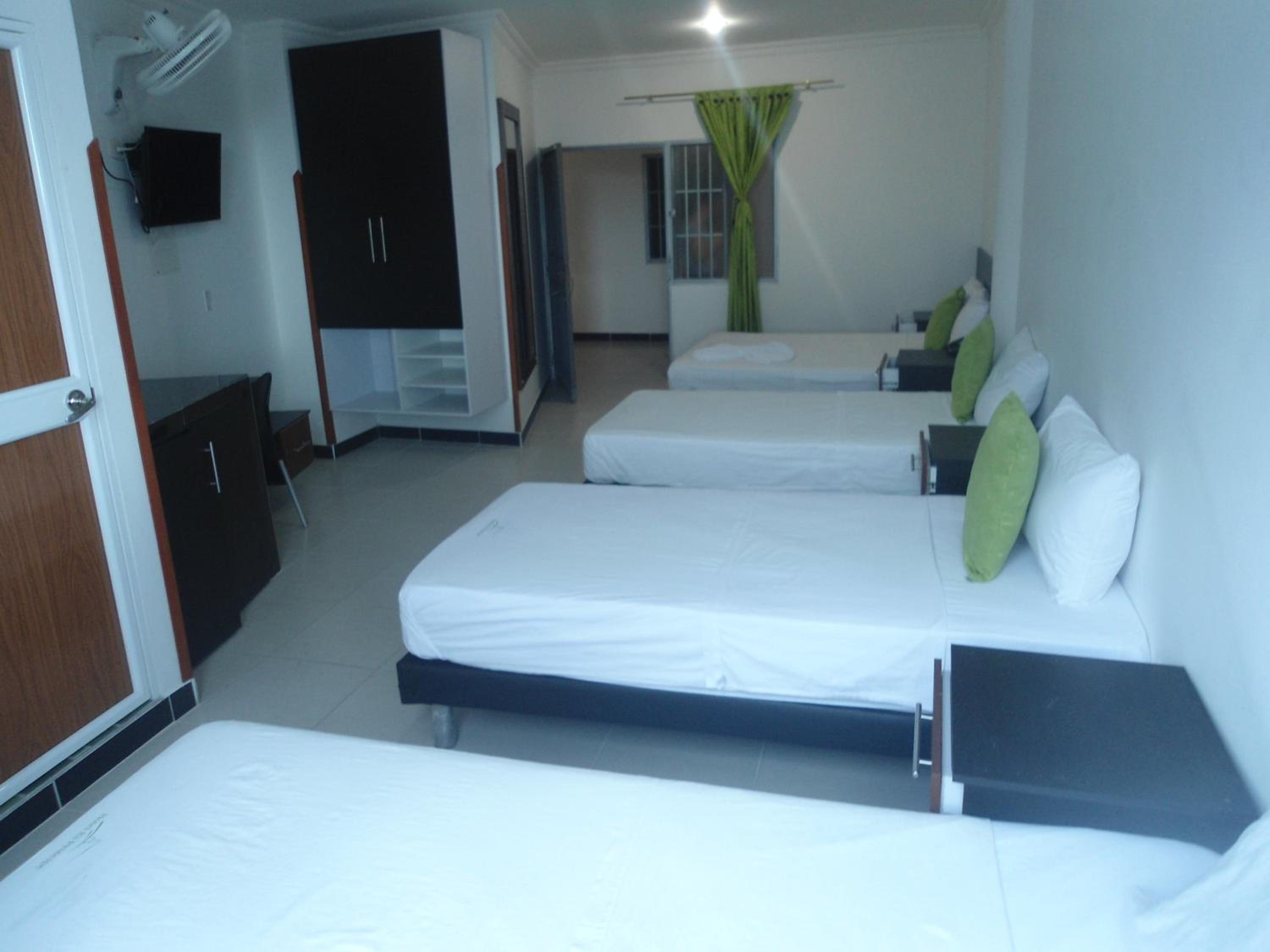 Standard Quadruple Room photo 2