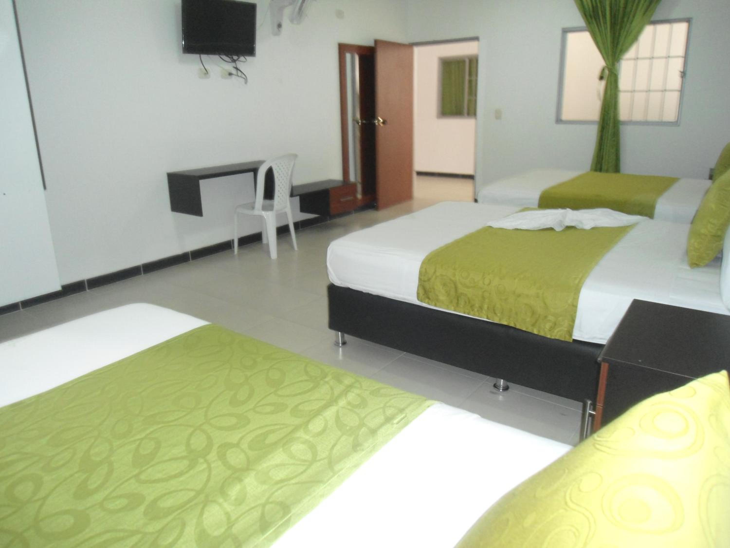 Triple Room photo 2