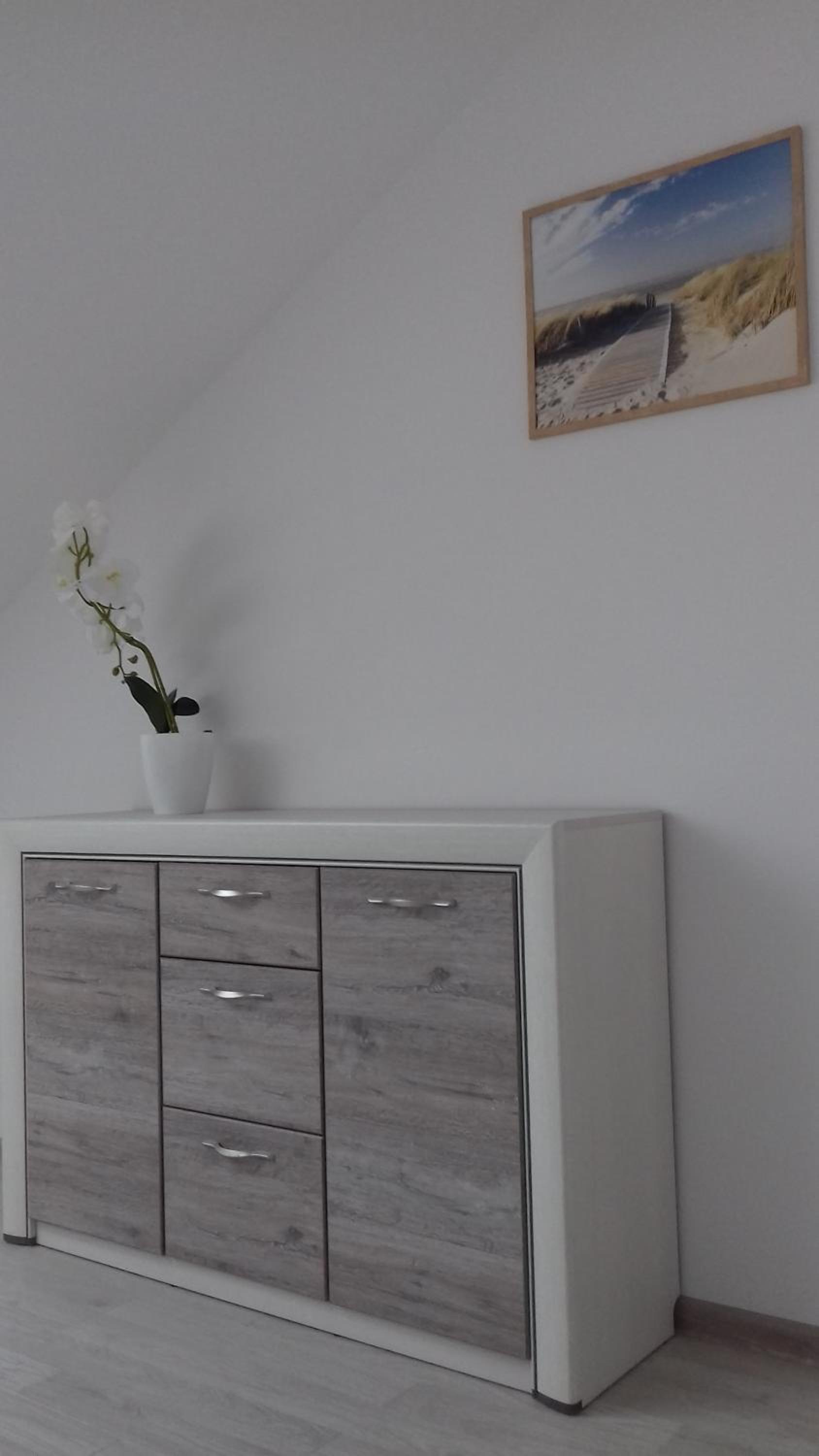 Apartment with Balcony photo 2