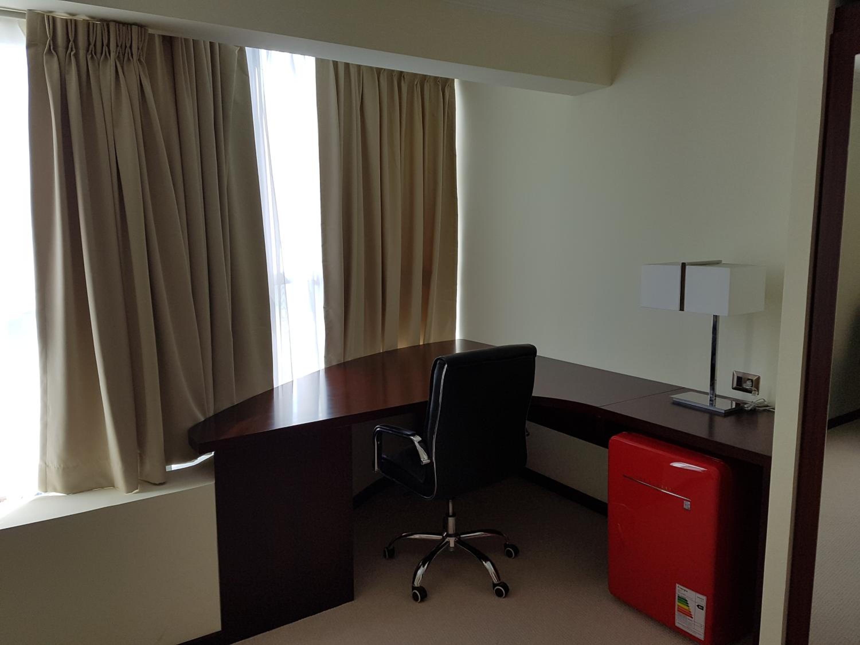 Deluxe King Room photo 3