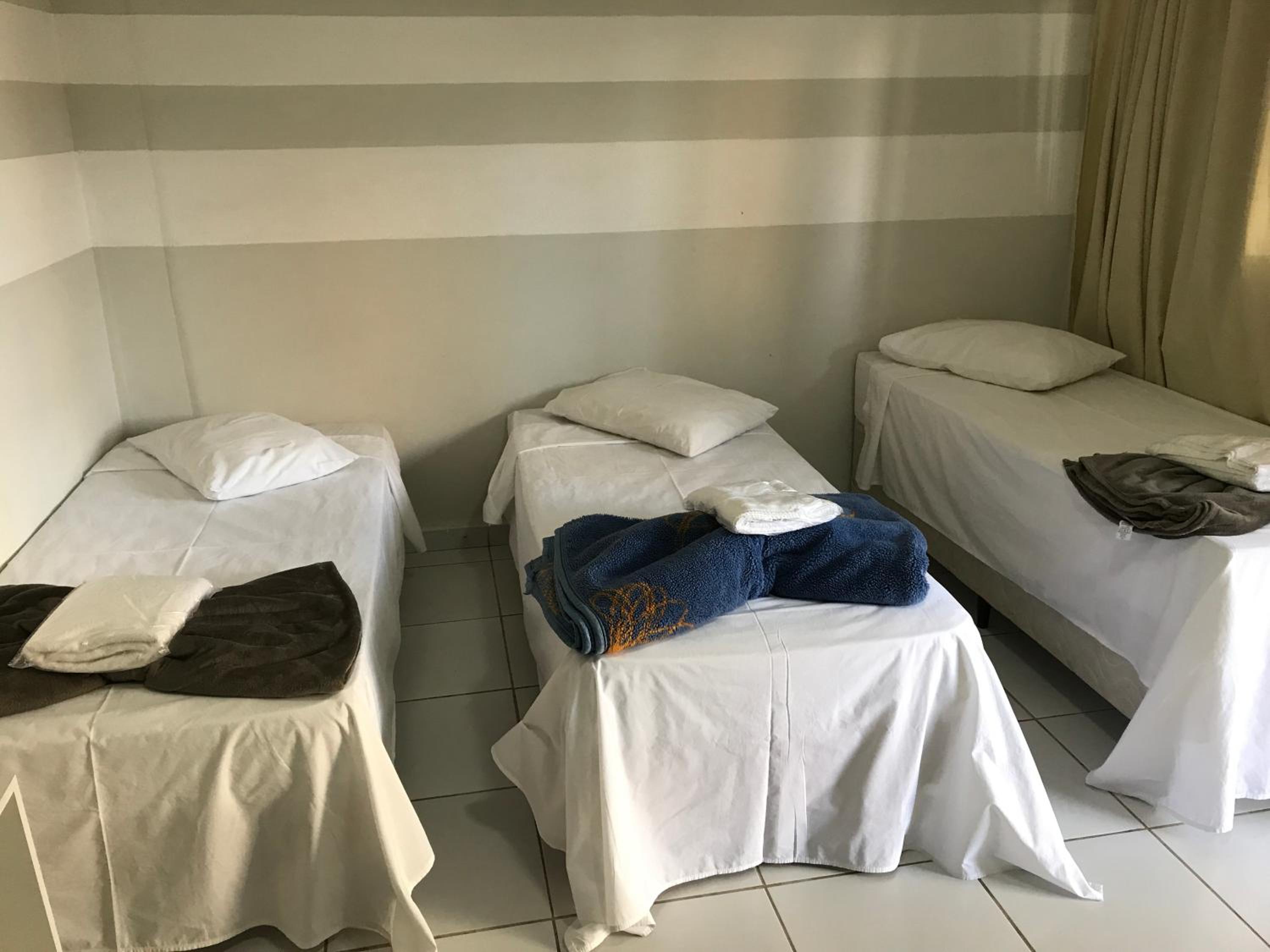 Standard Triple Room - Photo 6