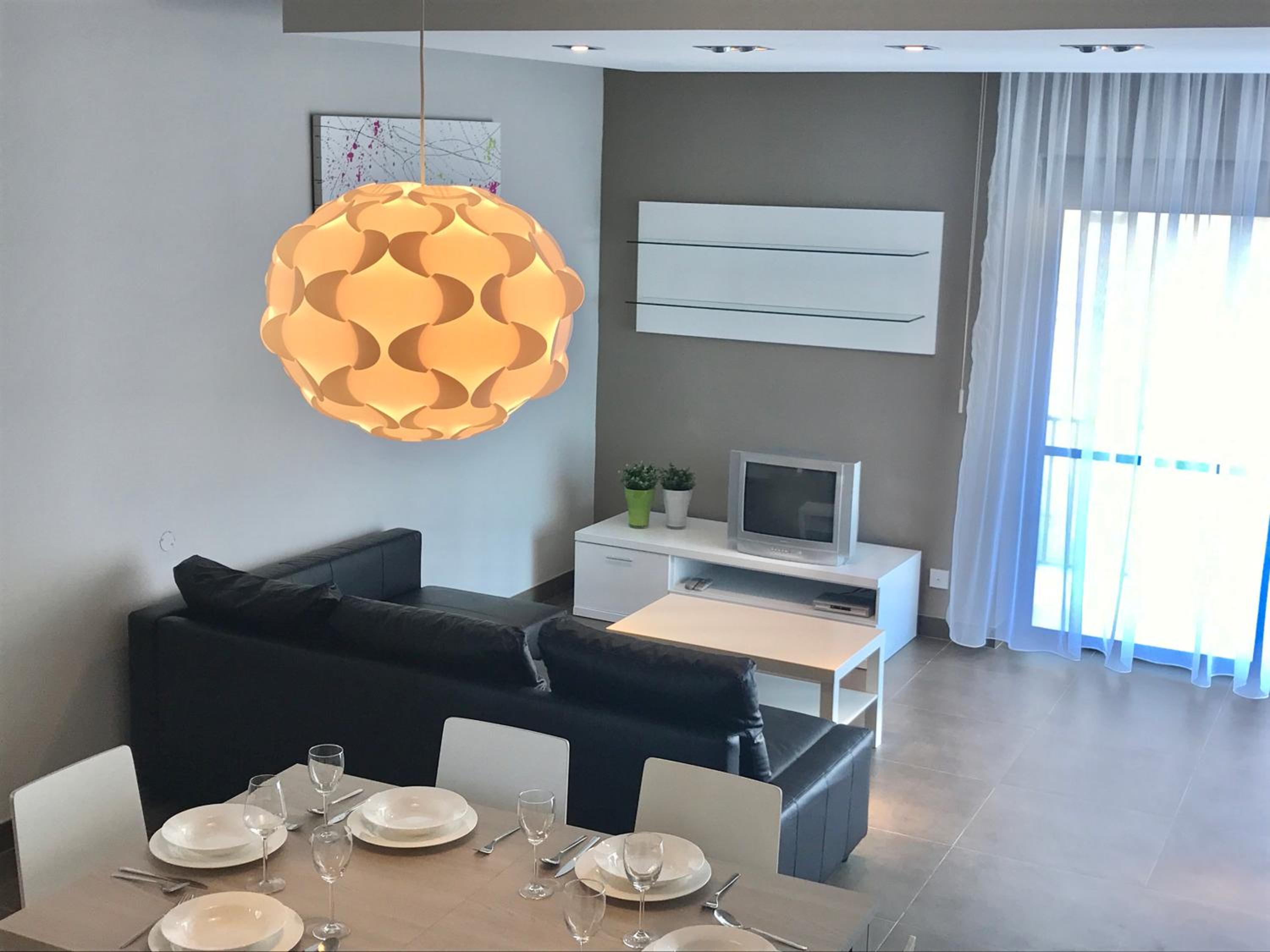 Two-Bedroom Apartment With Balcony photo 2
