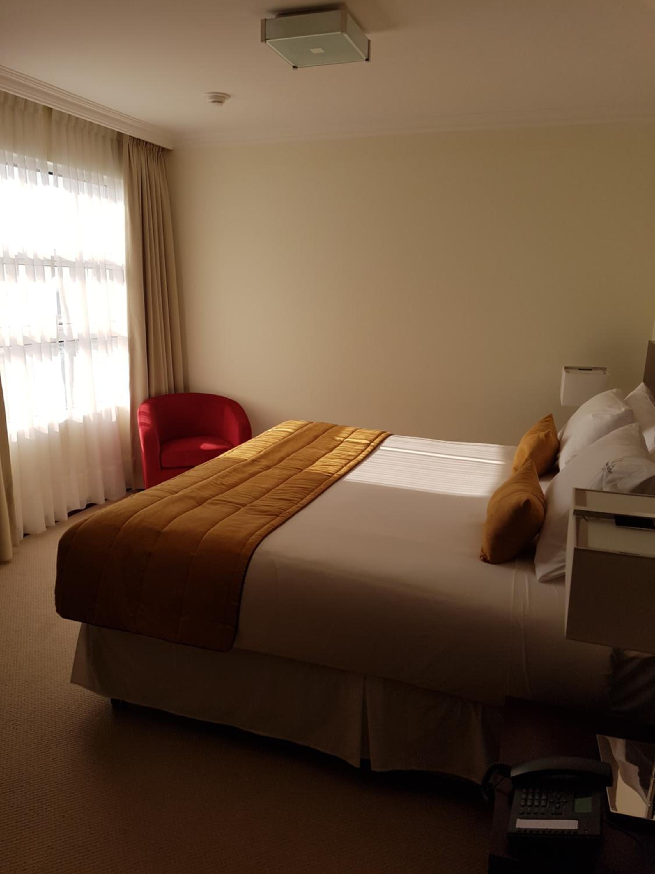 Standard Queen Room photo 2