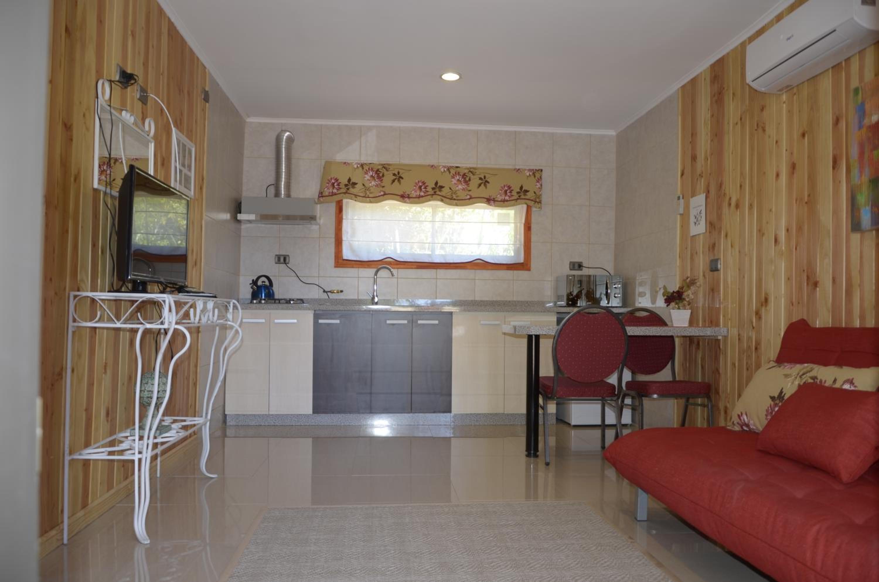 One-Bedroom House photo 3