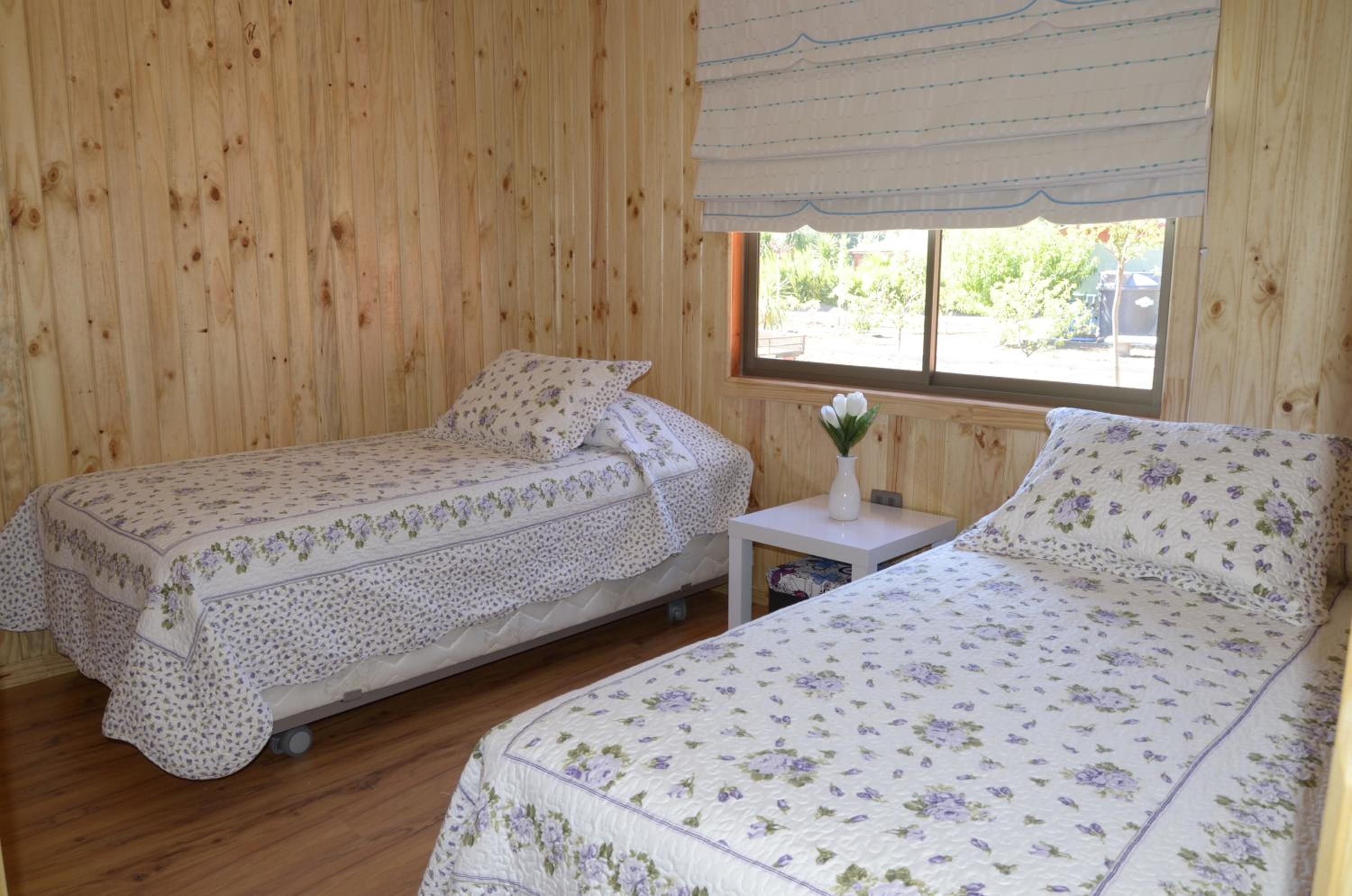 One-Bedroom House photo 1