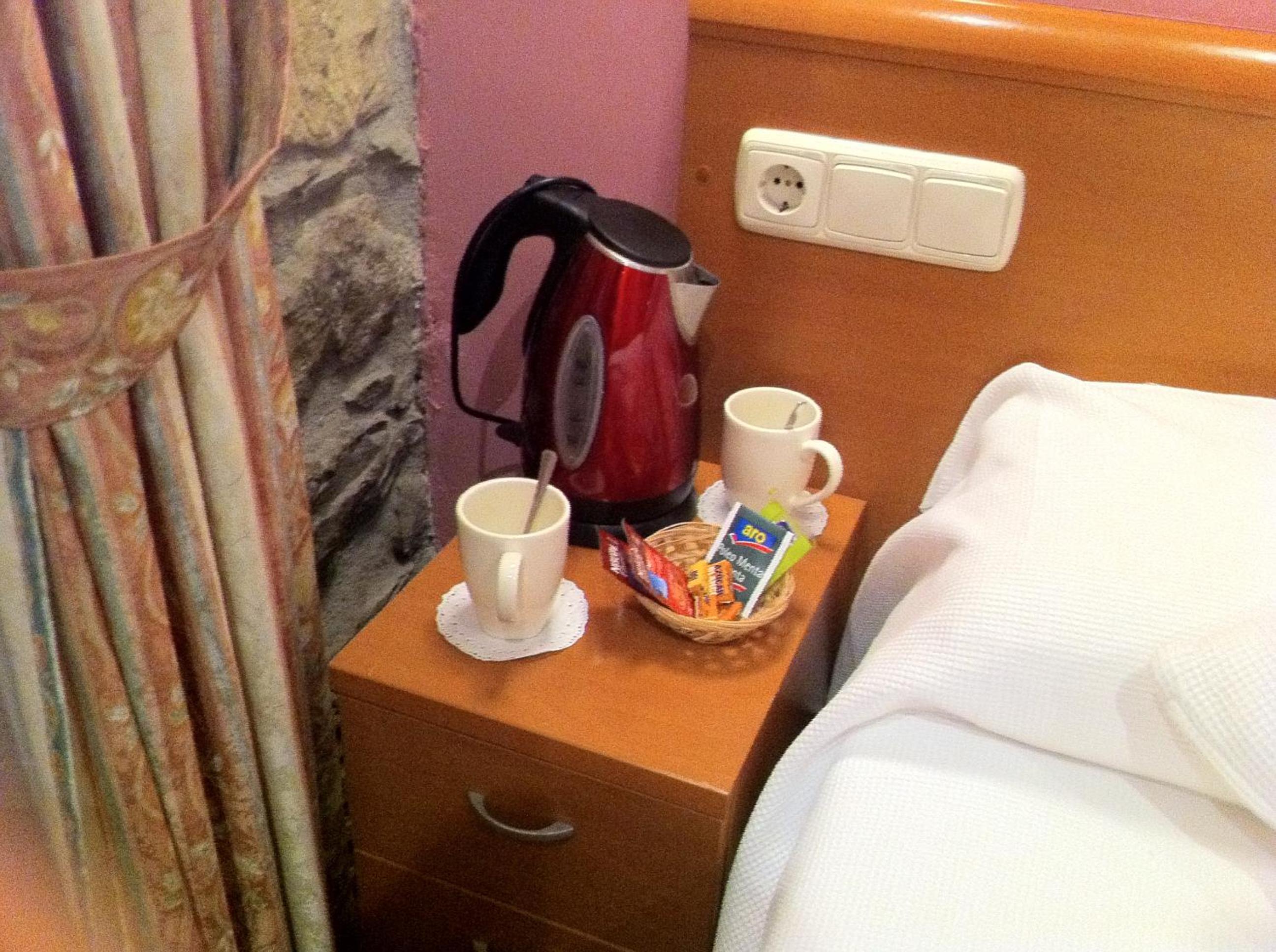 Double Room with Balcony and Shared Bathroom photo 3