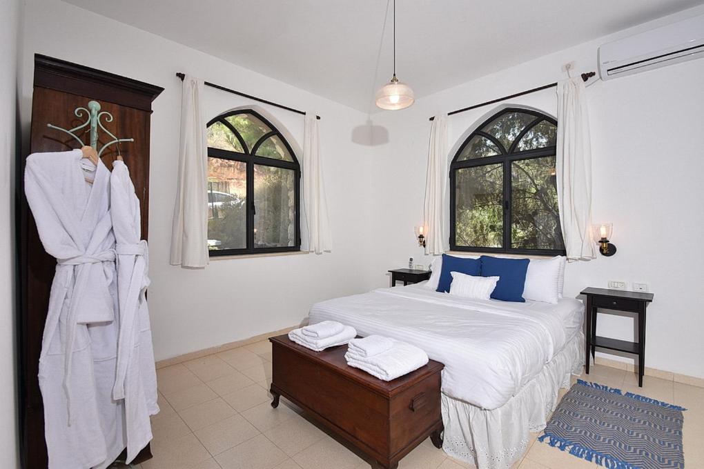 One-Bedroom Villa - Photo 10