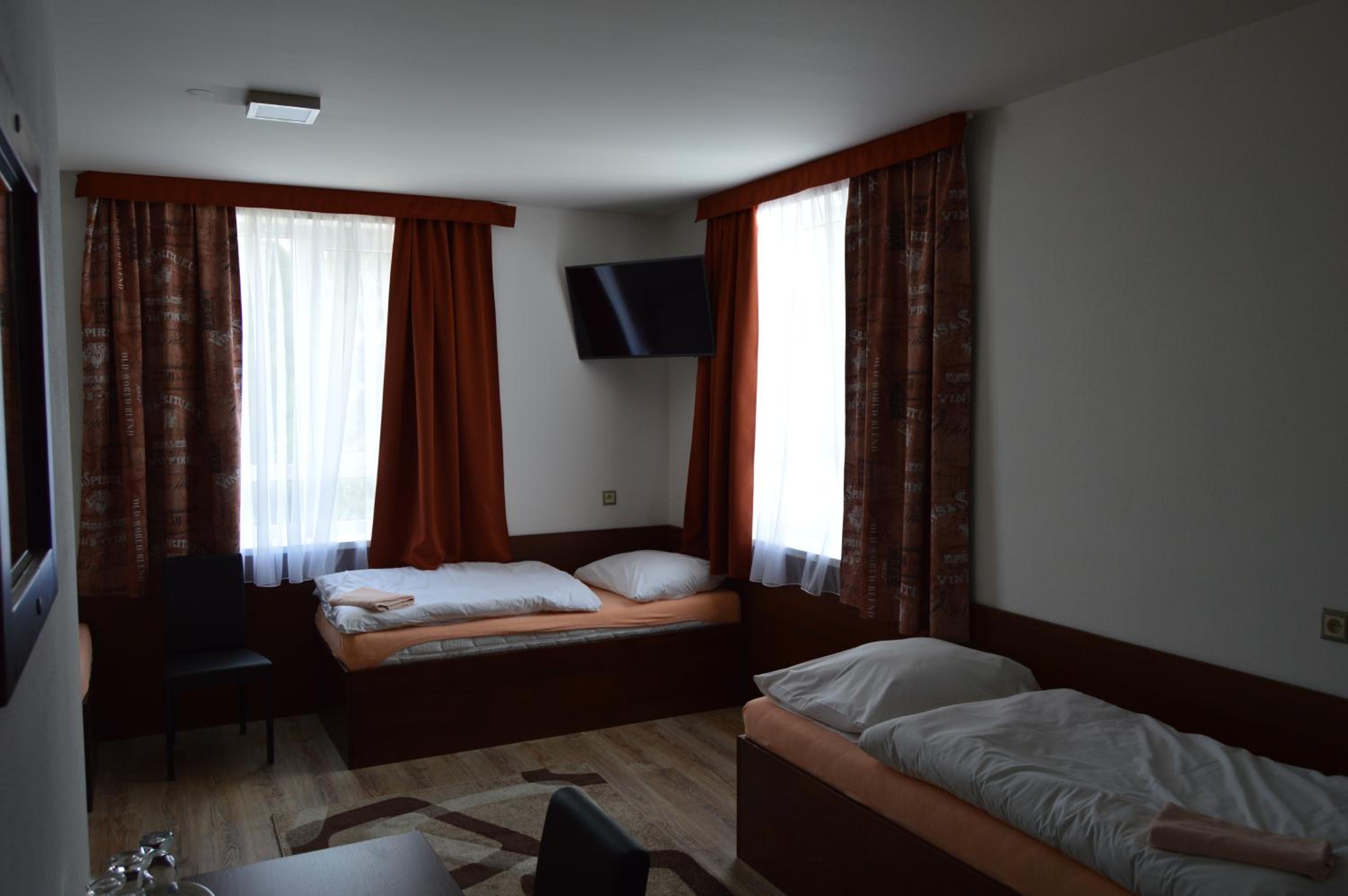 Classic Double or Twin Room photo 1