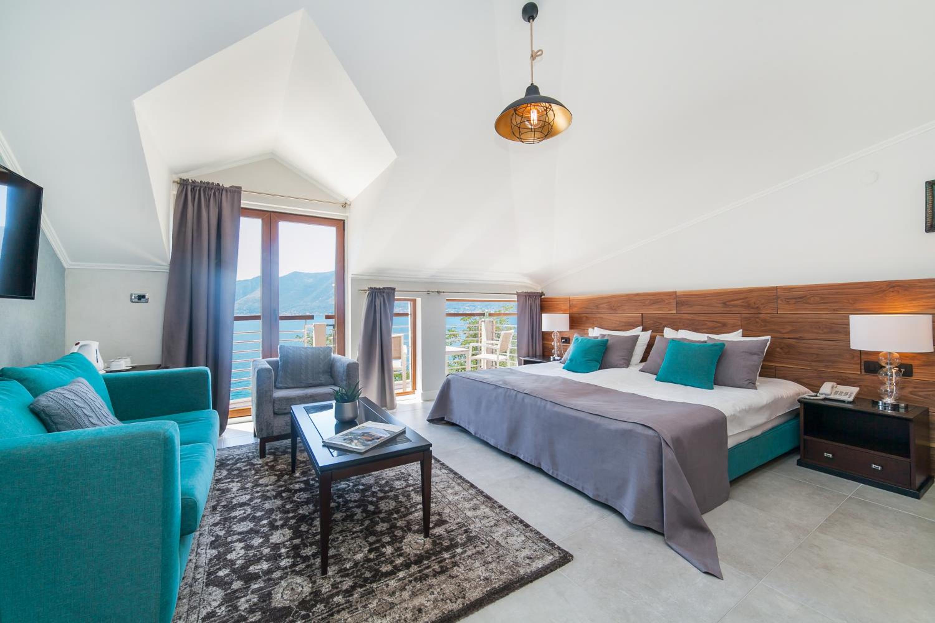 Junior Family Suite with Sea Vew
