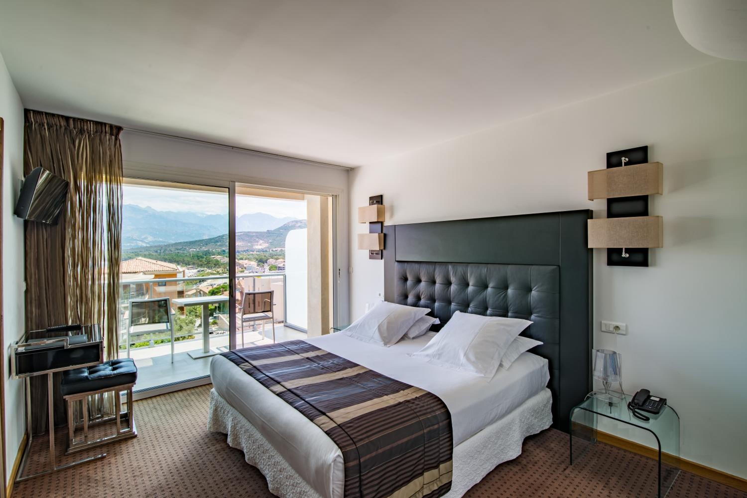 Privilege Suite photo 3