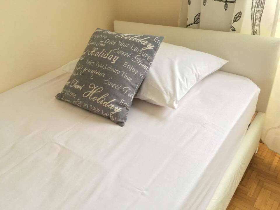 Twin Room with Shared Bathroom