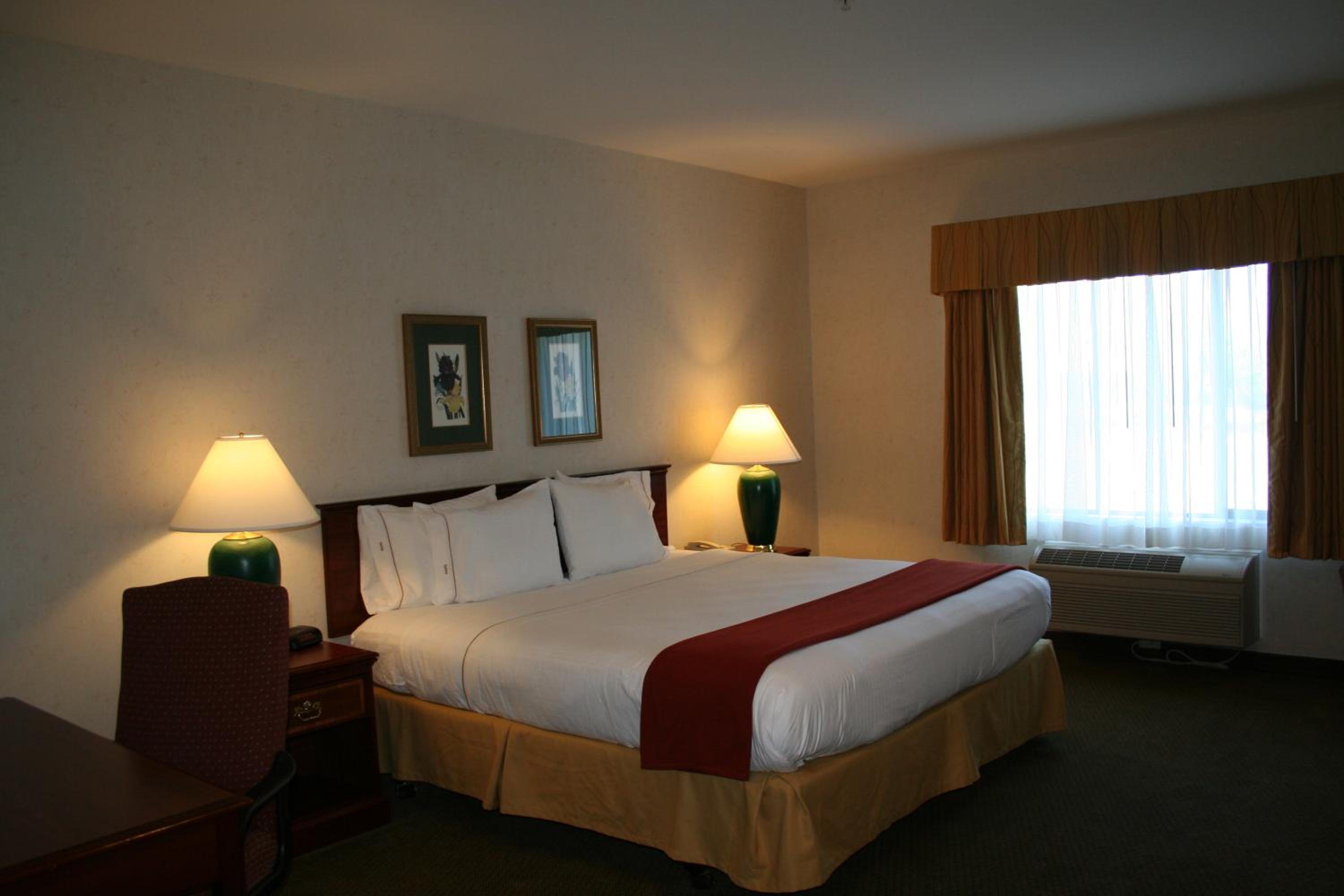 King Room - Photo 1