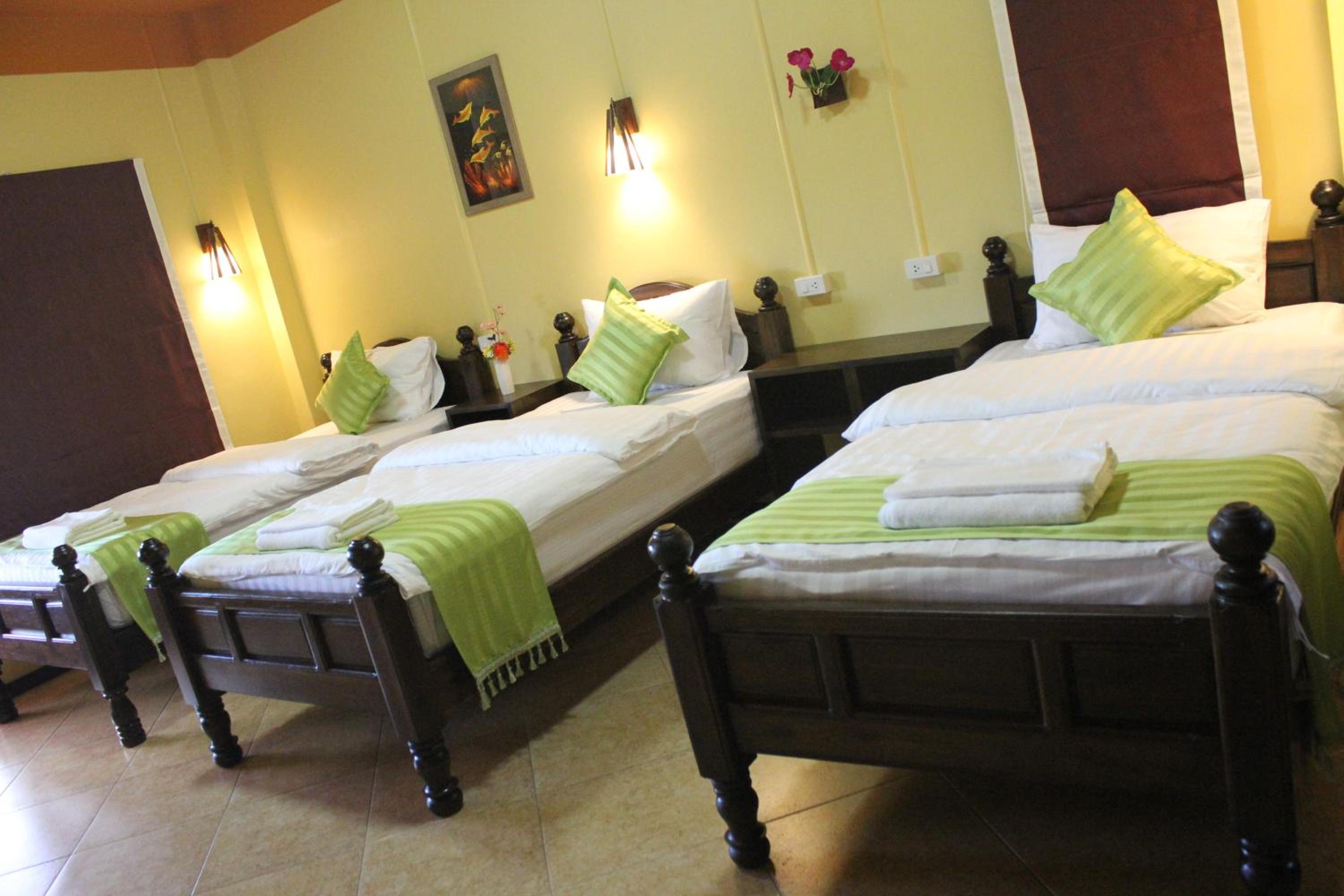 Deluxe Triple Room photo 2