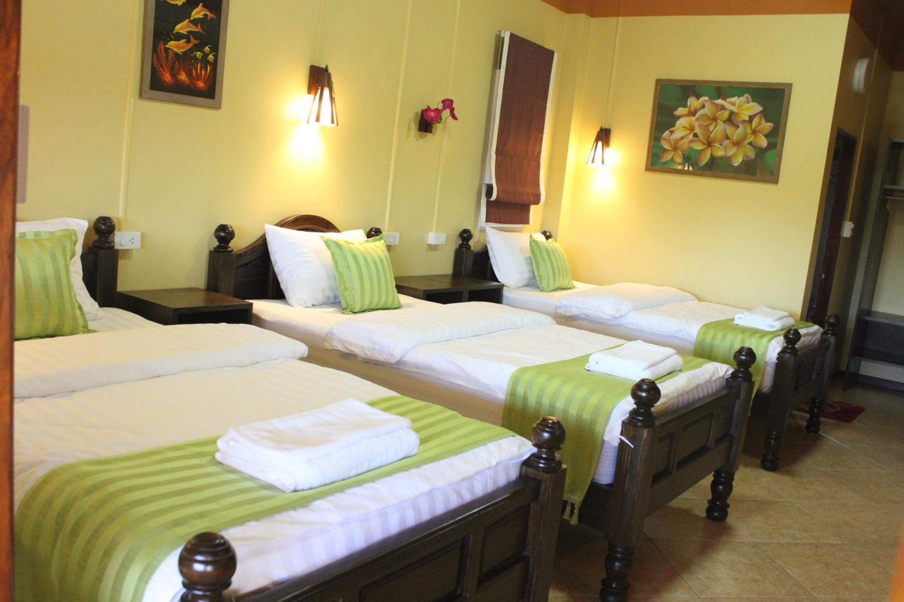 Deluxe Triple Room photo 1