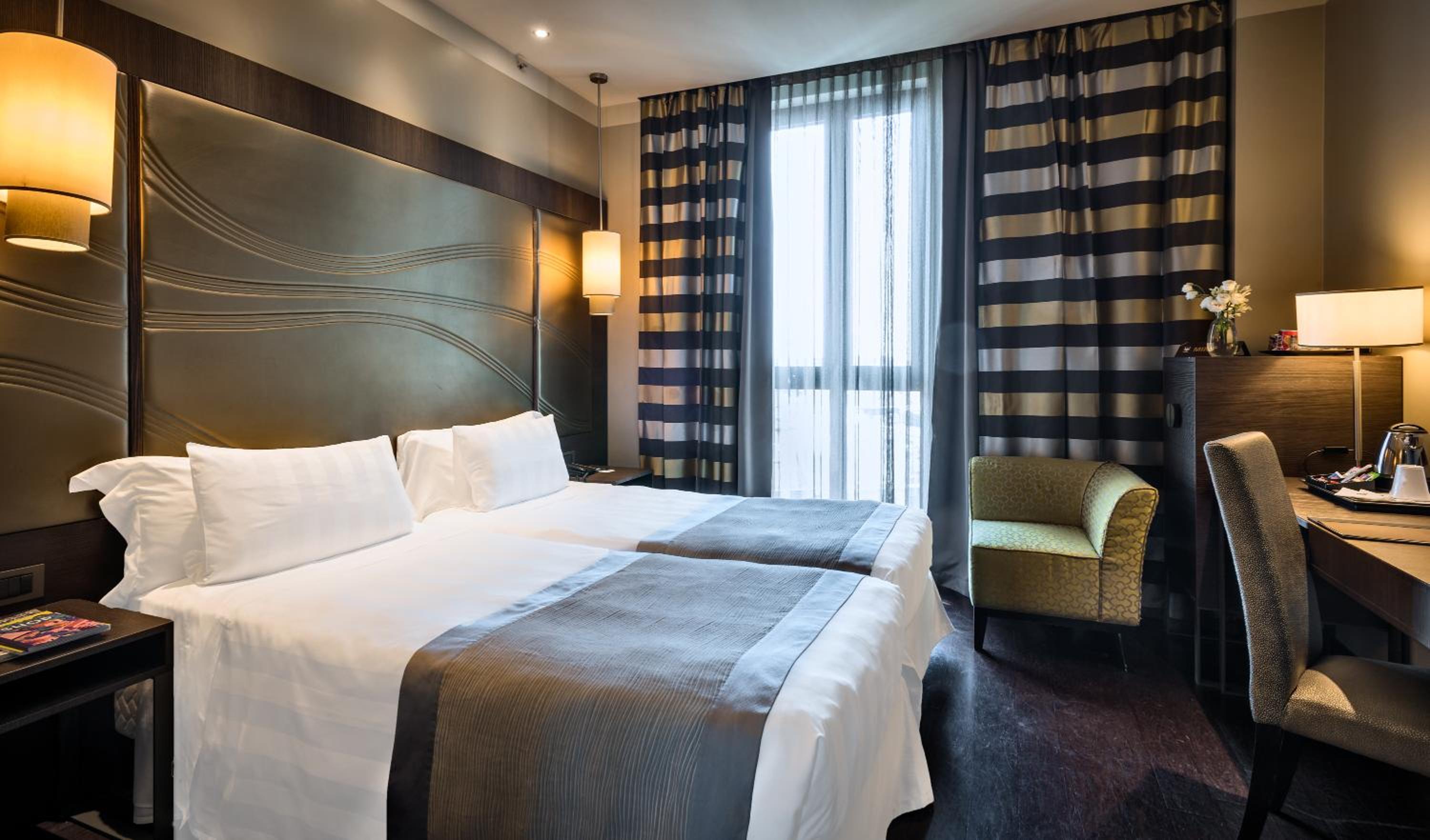 Superior Double or Twin Room photo 2