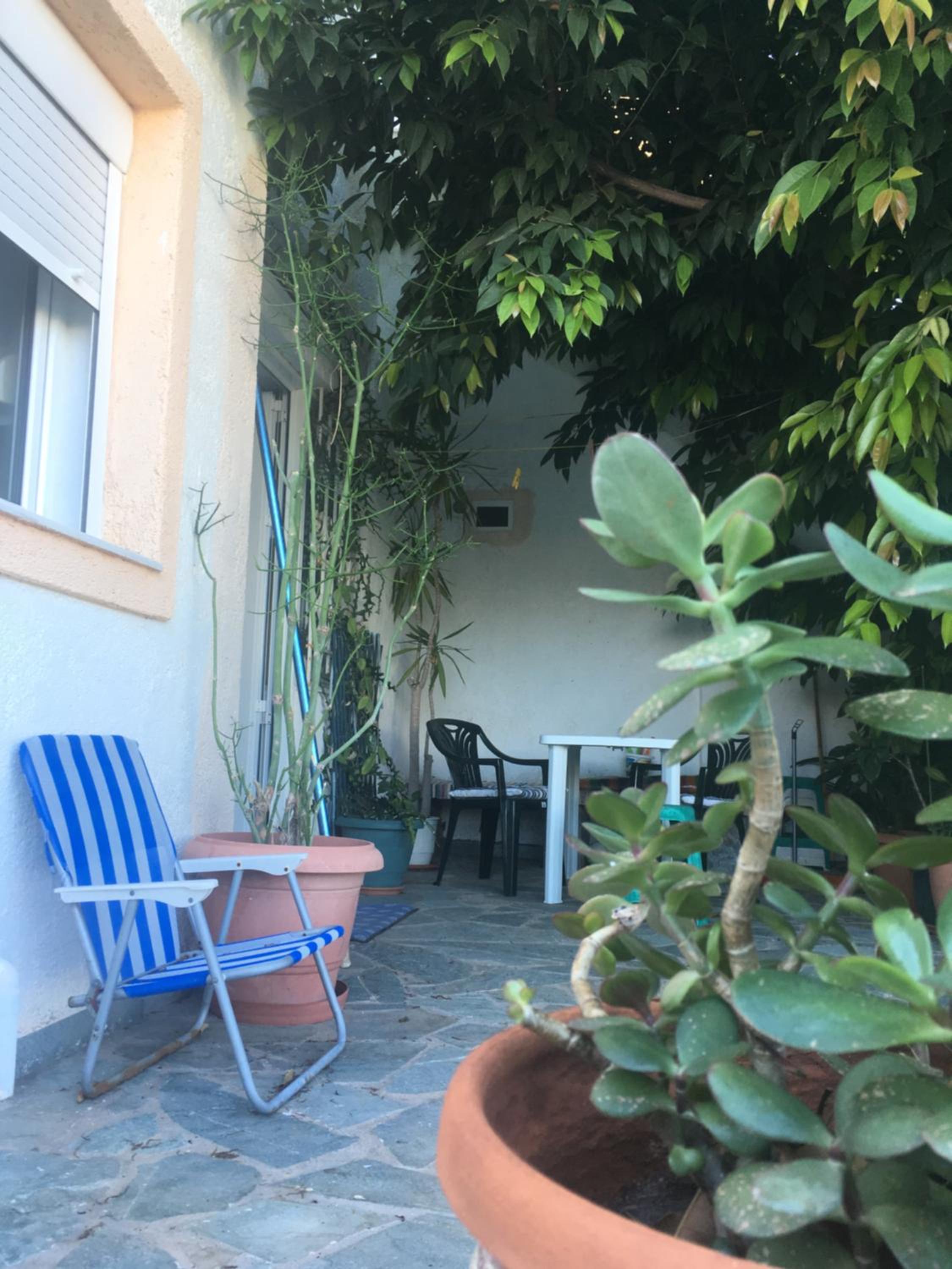 Apartment - Ground Floor photo 2