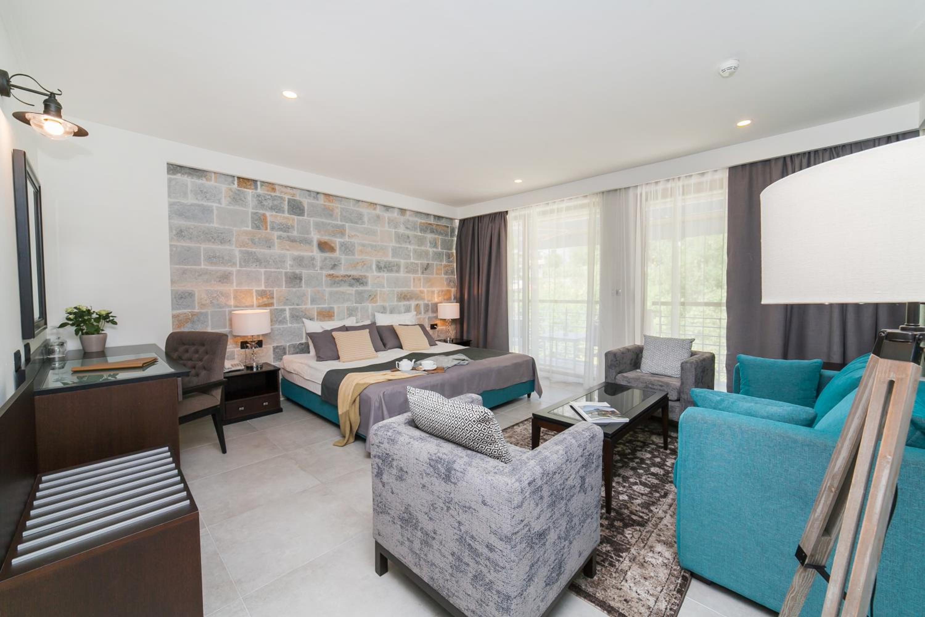 Deluxe Junior Suite with Sea View