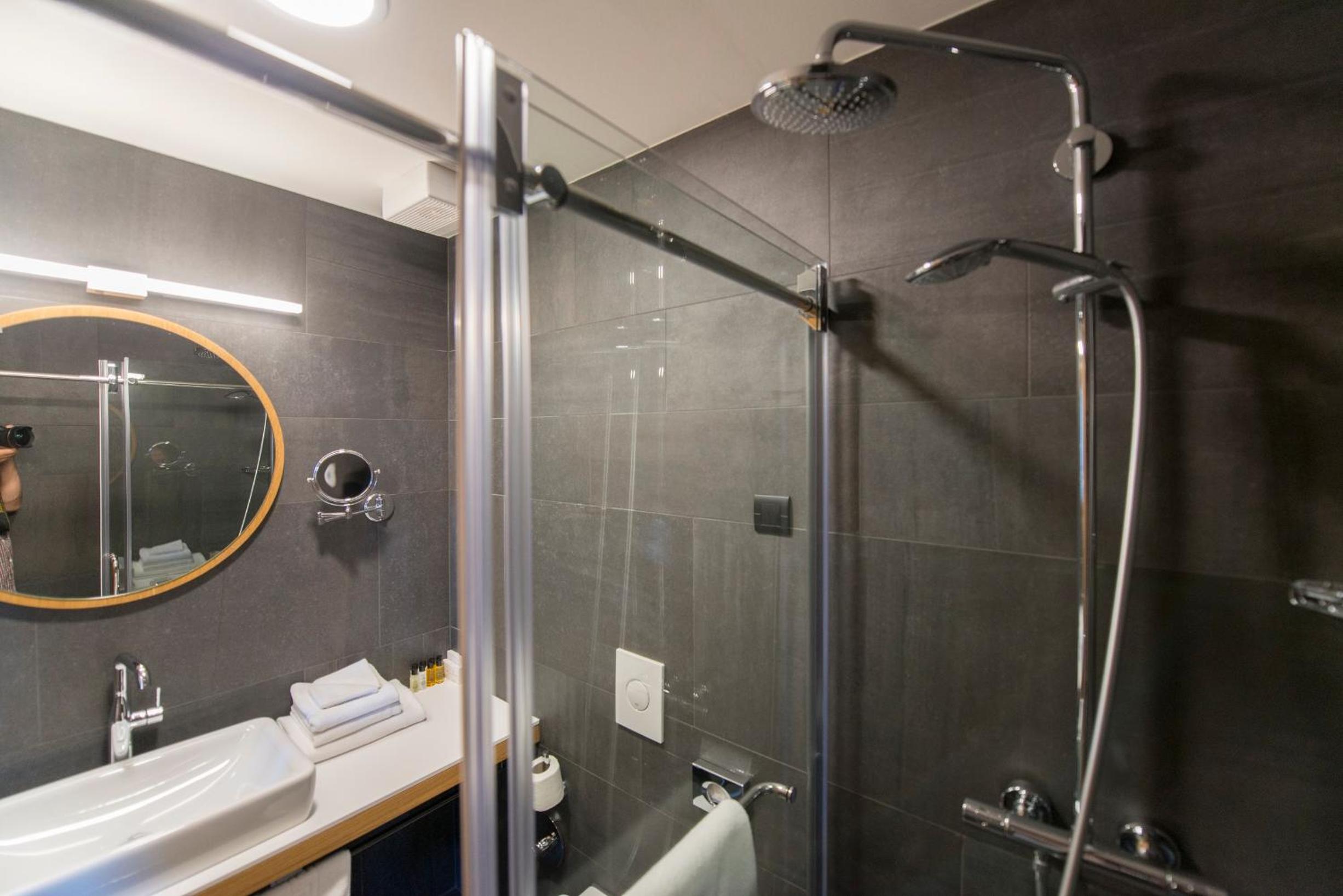Double or Twin Room photo 2