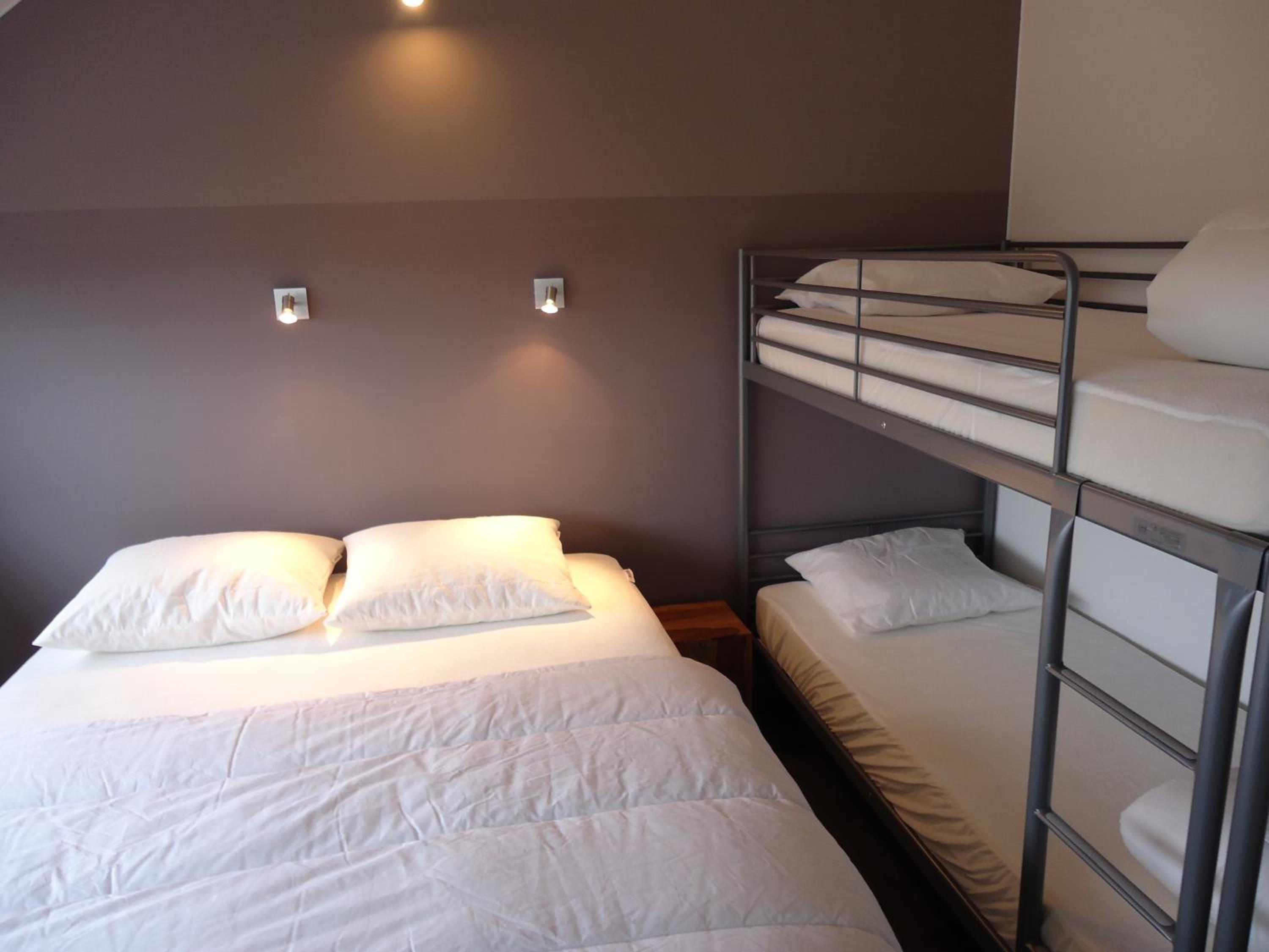 Three-Bedroom House photo 2