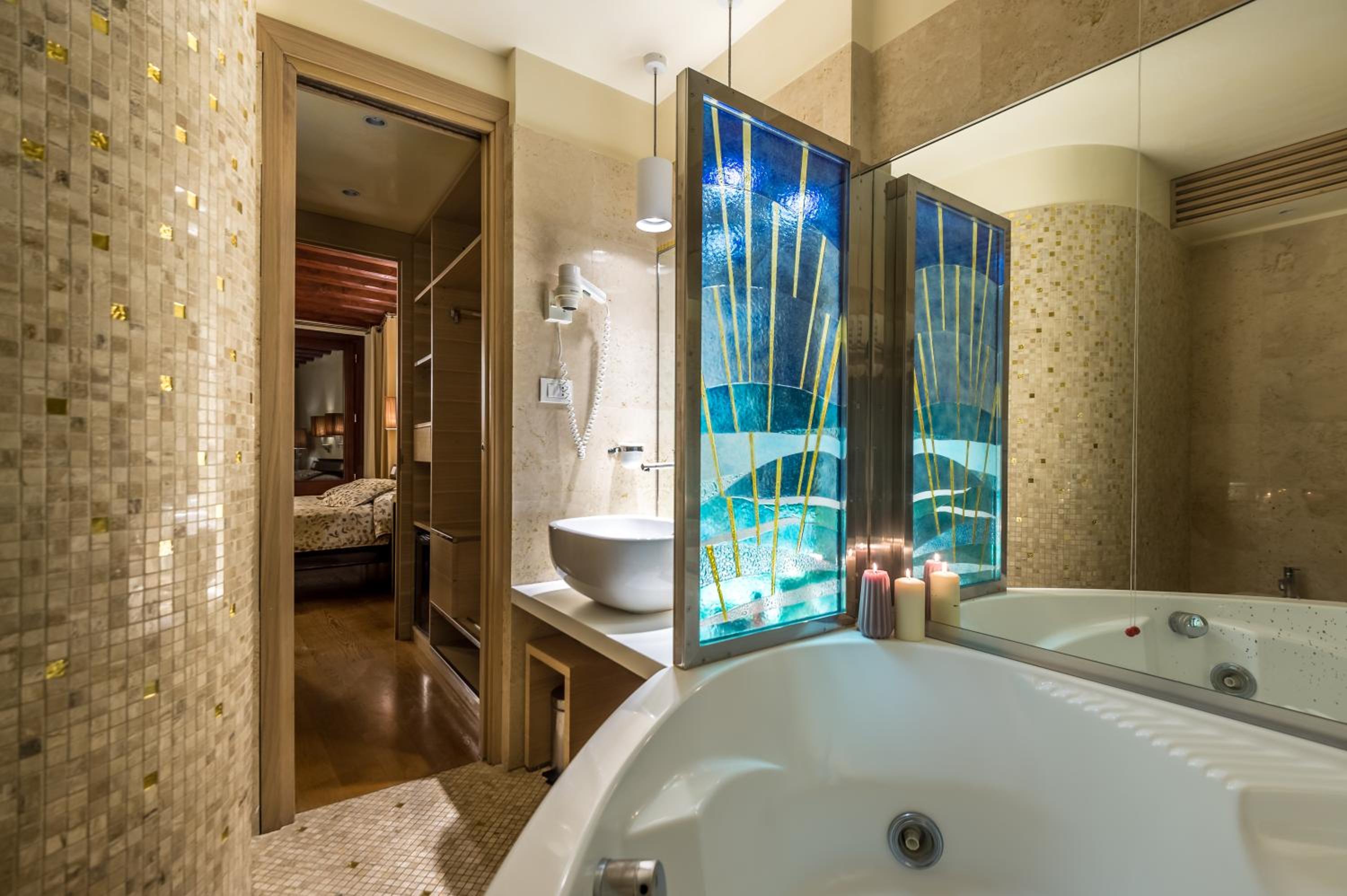 Deluxe Room with Terrace photo 3