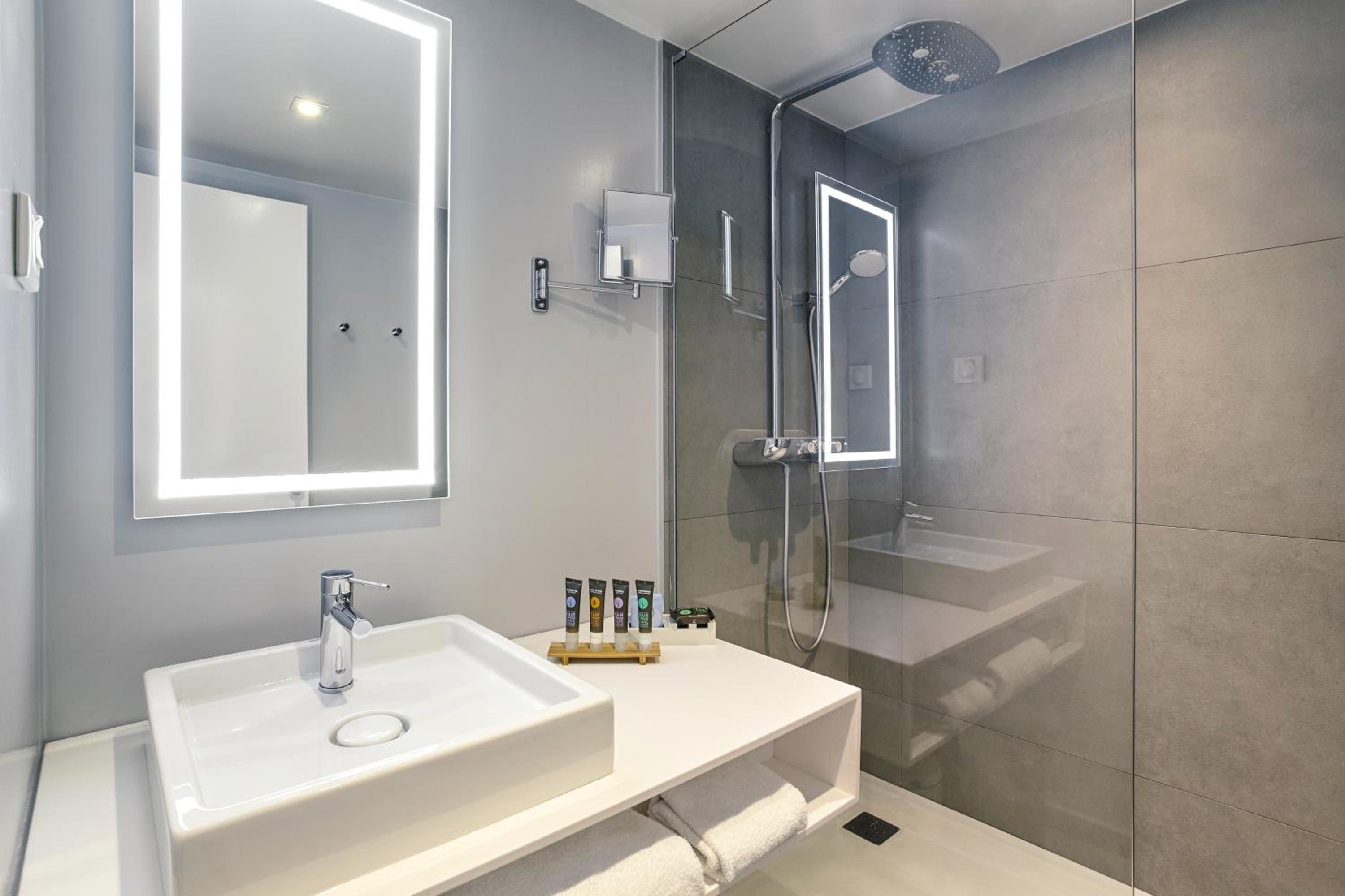 Executive Room photo 2