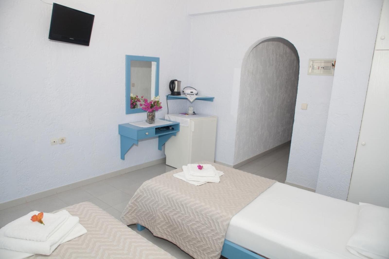 Standard Double or Twin Room with Sea View photo 2