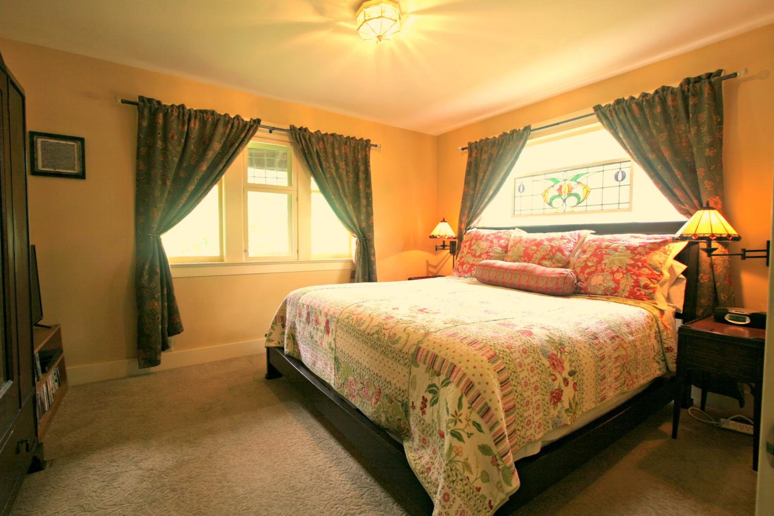 Superior King Suite