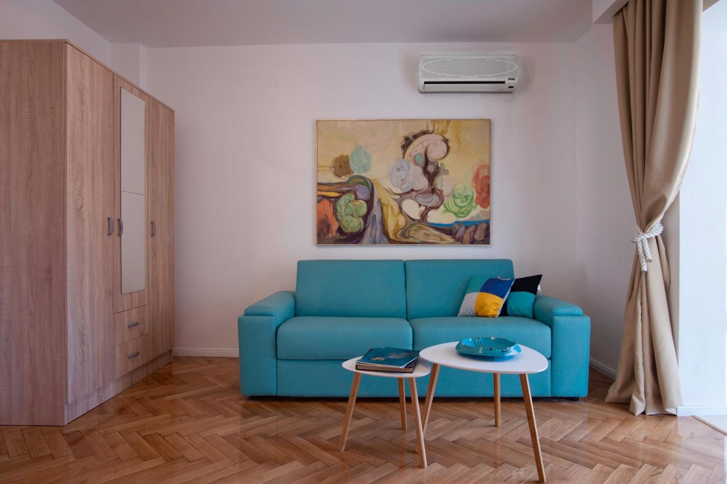 Superior Apartment